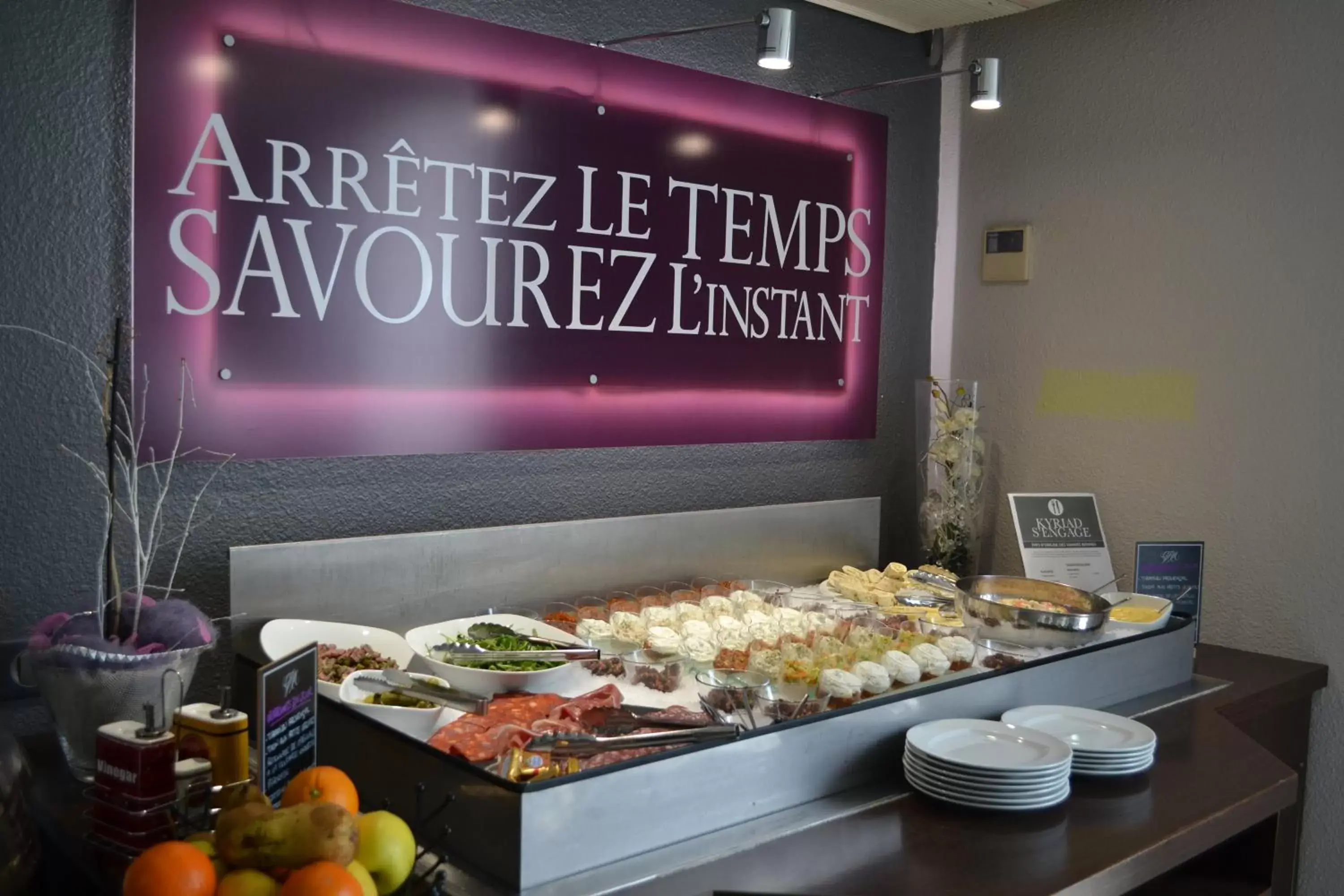 Food close-up, Food in Hotel Restaurant Kyriad Brive Centre