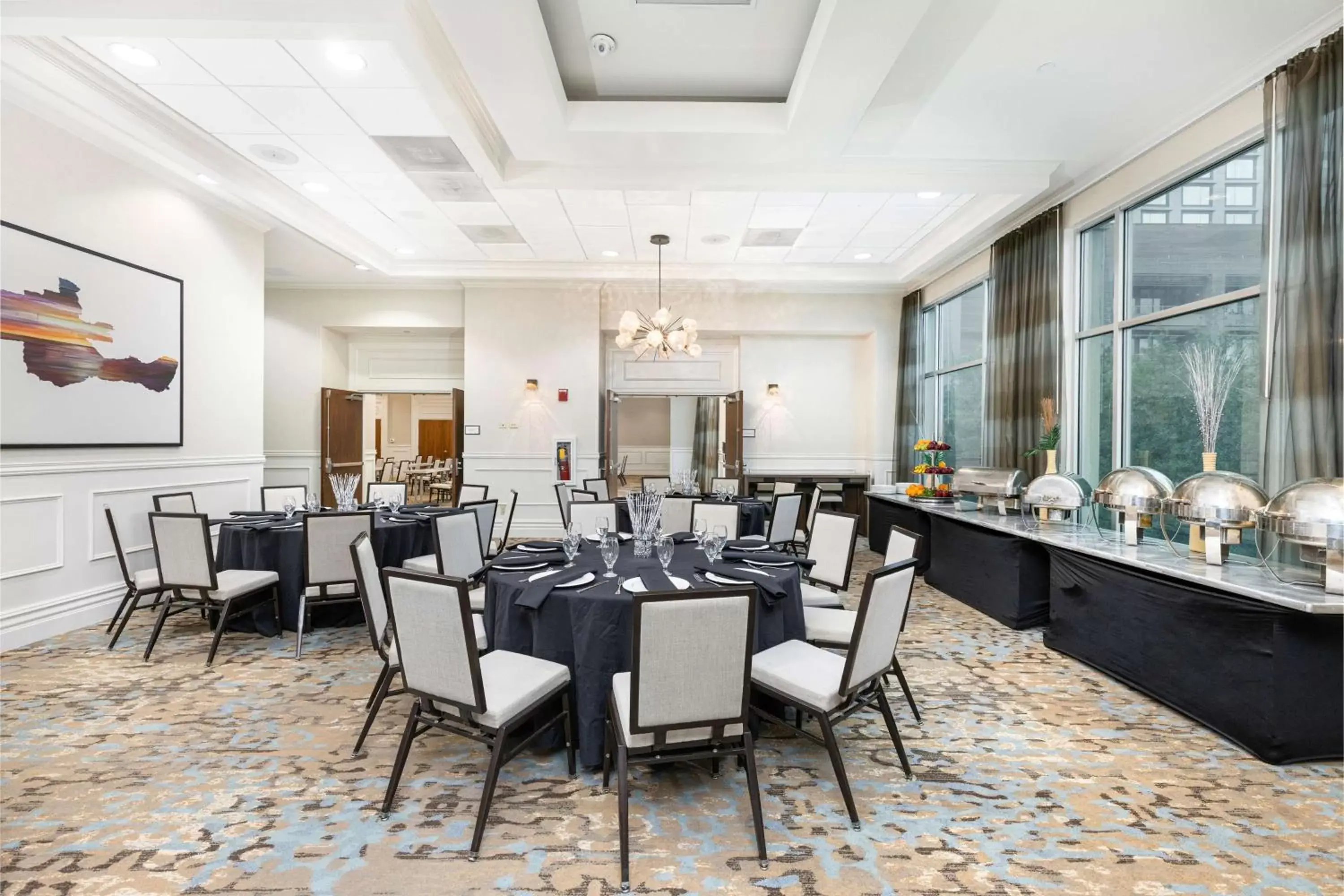 Meeting/conference room, Restaurant/Places to Eat in Embassy Suites by Hilton Tampa Downtown Convention Center