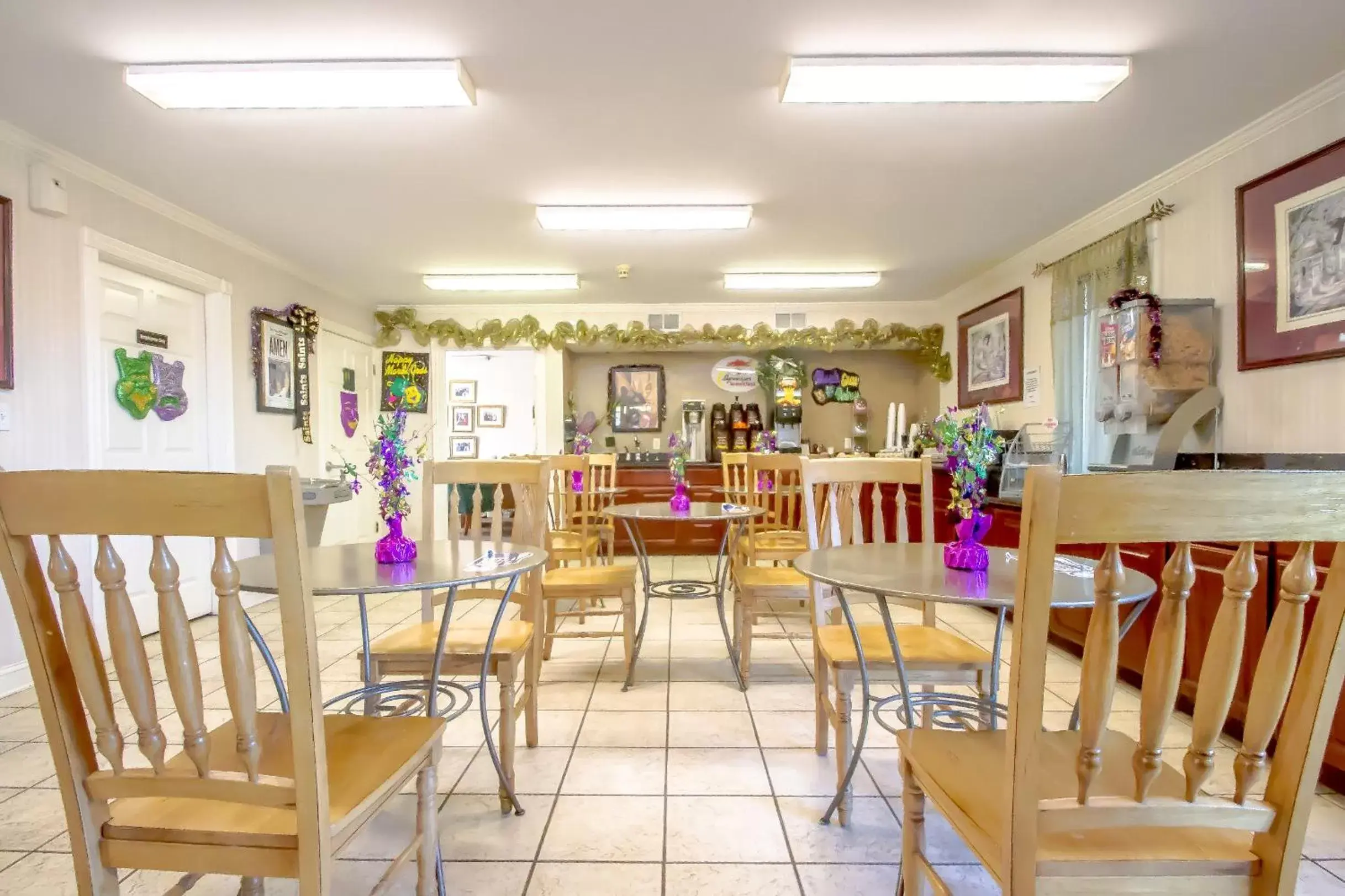 Continental breakfast in Super 8 by Wyndham Covington Continental breakfast in Super 8 by Wyndham Covington