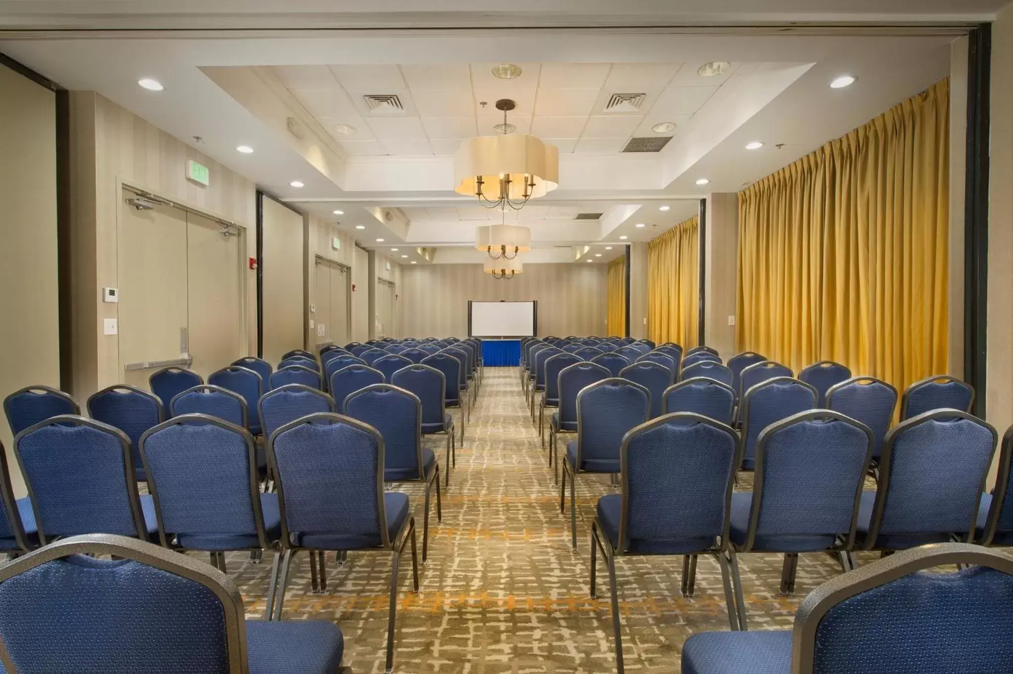 Meeting/conference room in Holiday Inn Miami-Doral Area, an IHG Hotel