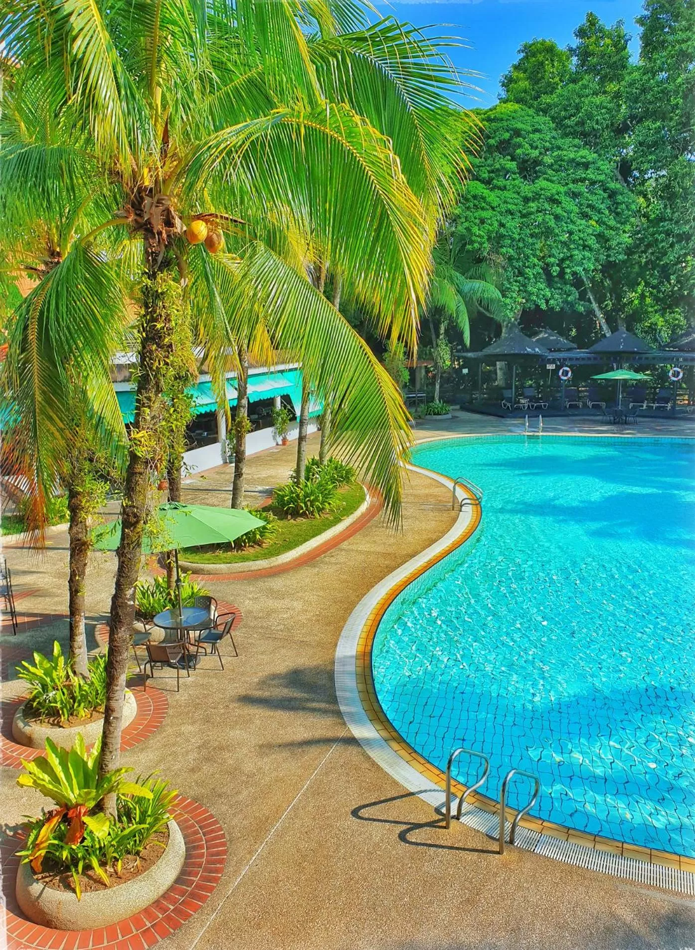 Swimming pool in Sabah Hotel