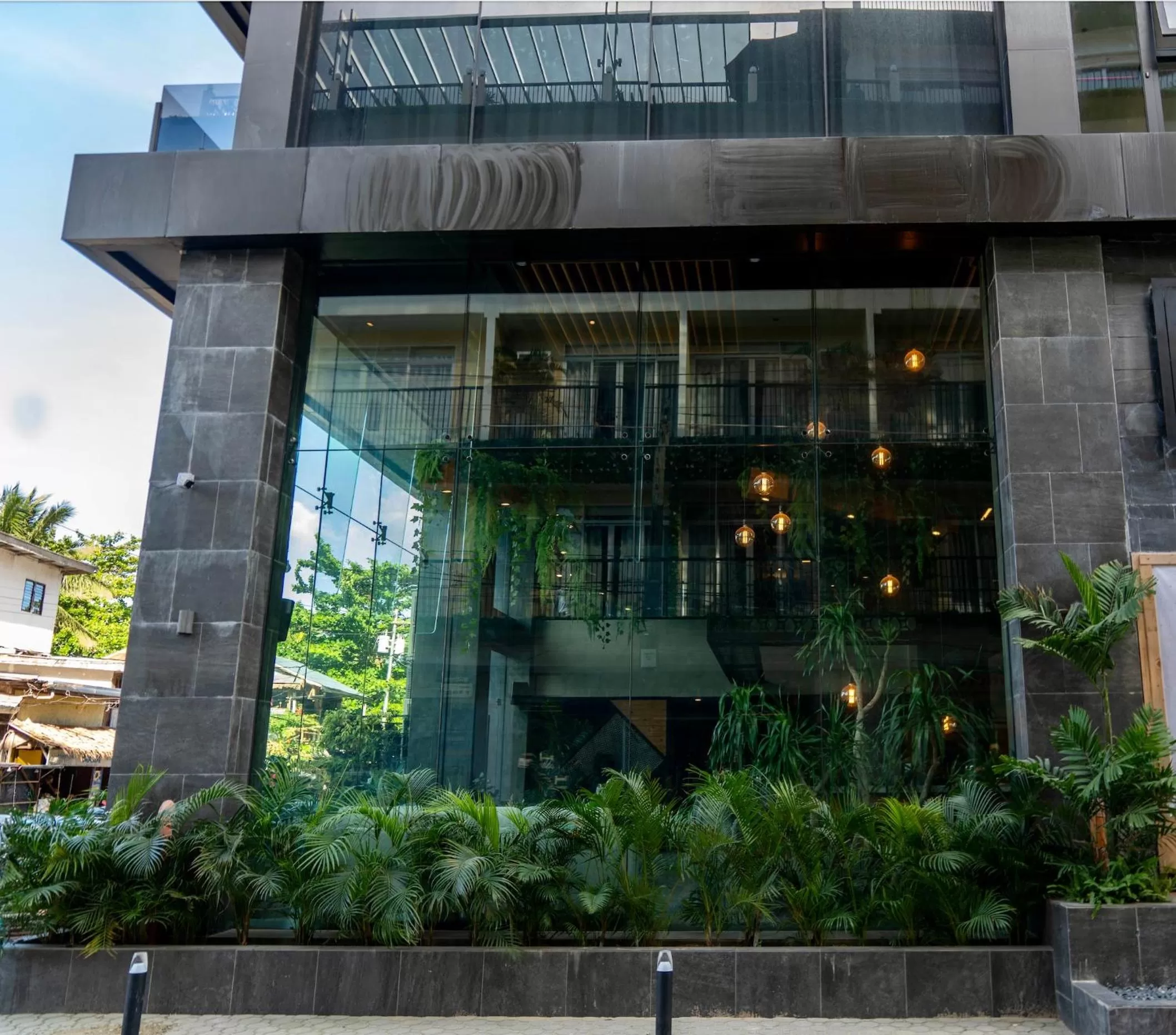 Restaurant/places to eat in H Hotel El Nido - Vegan Friendly Hotel Managed by H Hospitality Group