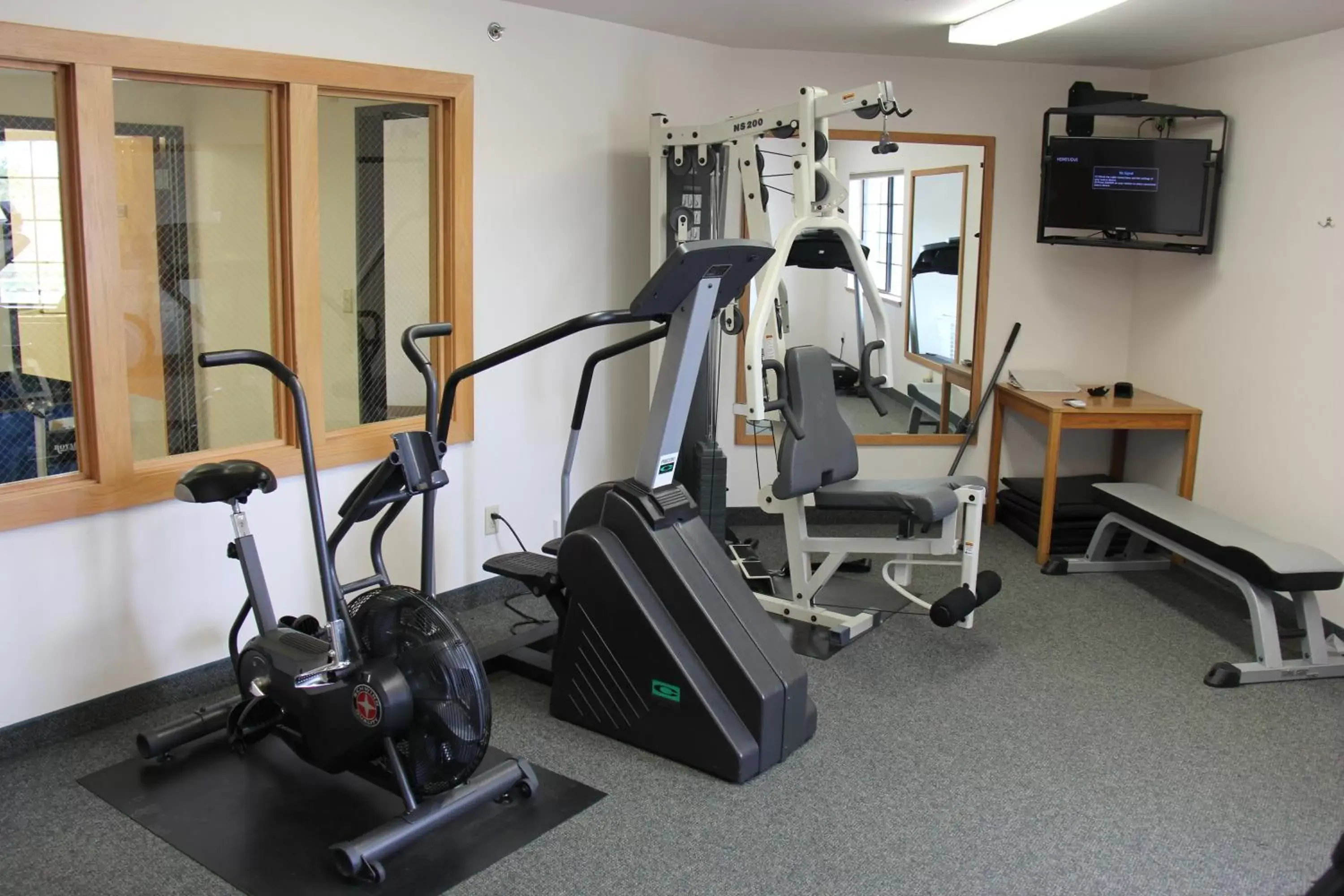 Fitness Center/Facilities in Homestead Inn and Suites