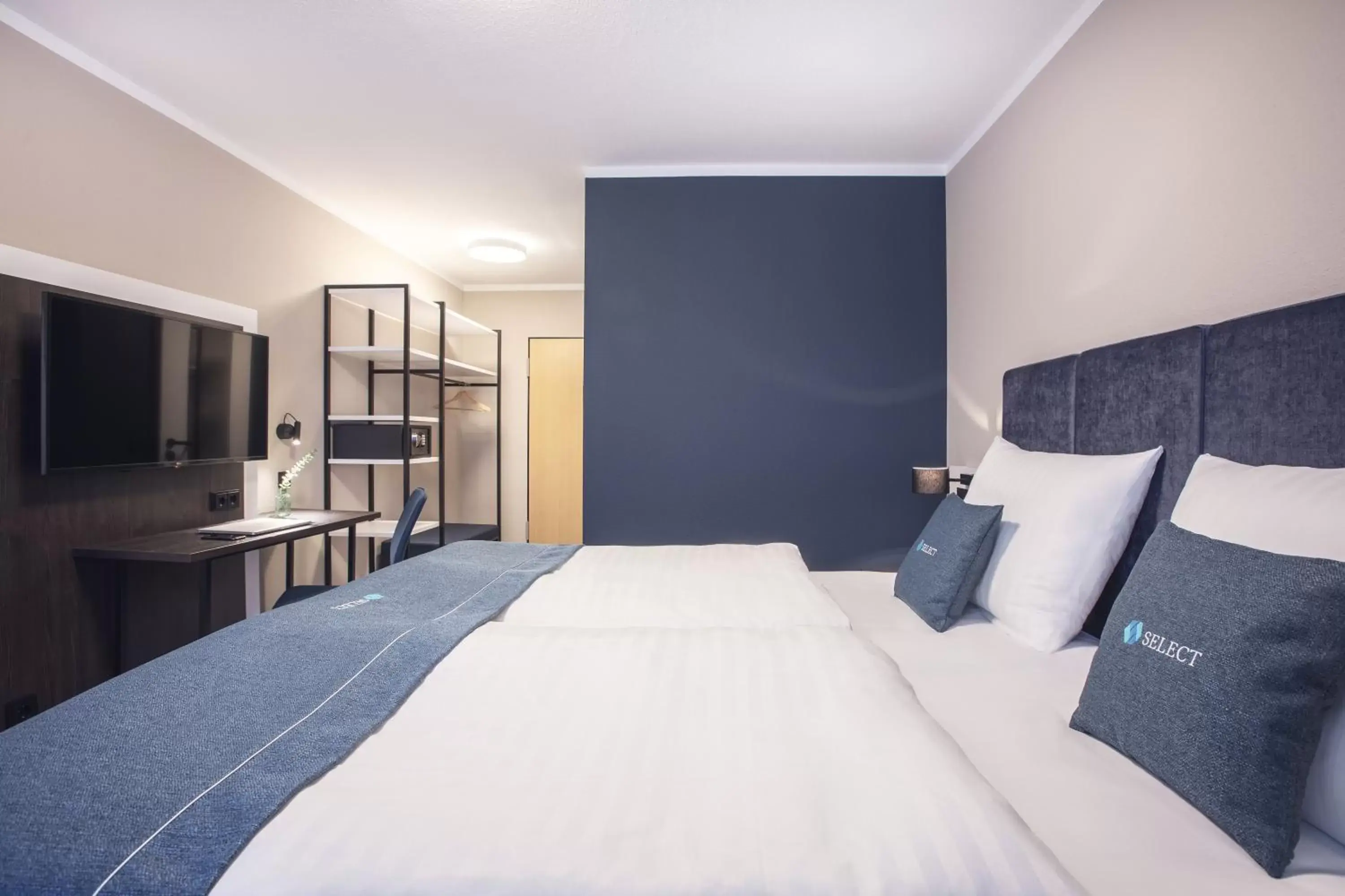 Bed in Select Hotel Elmshorn
