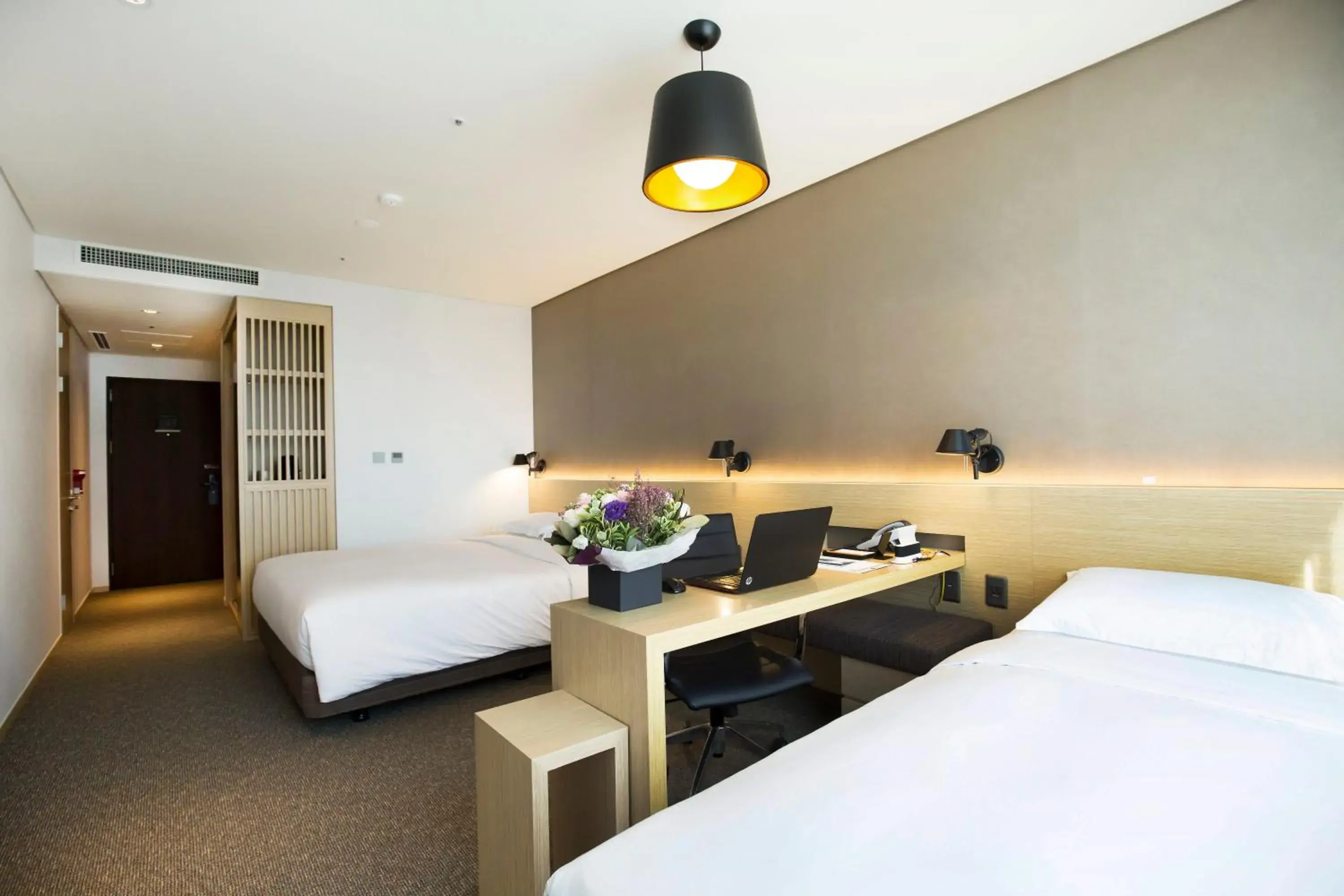 Bedroom, Seating Area in Arirang Hill Hotel Dongdaemun