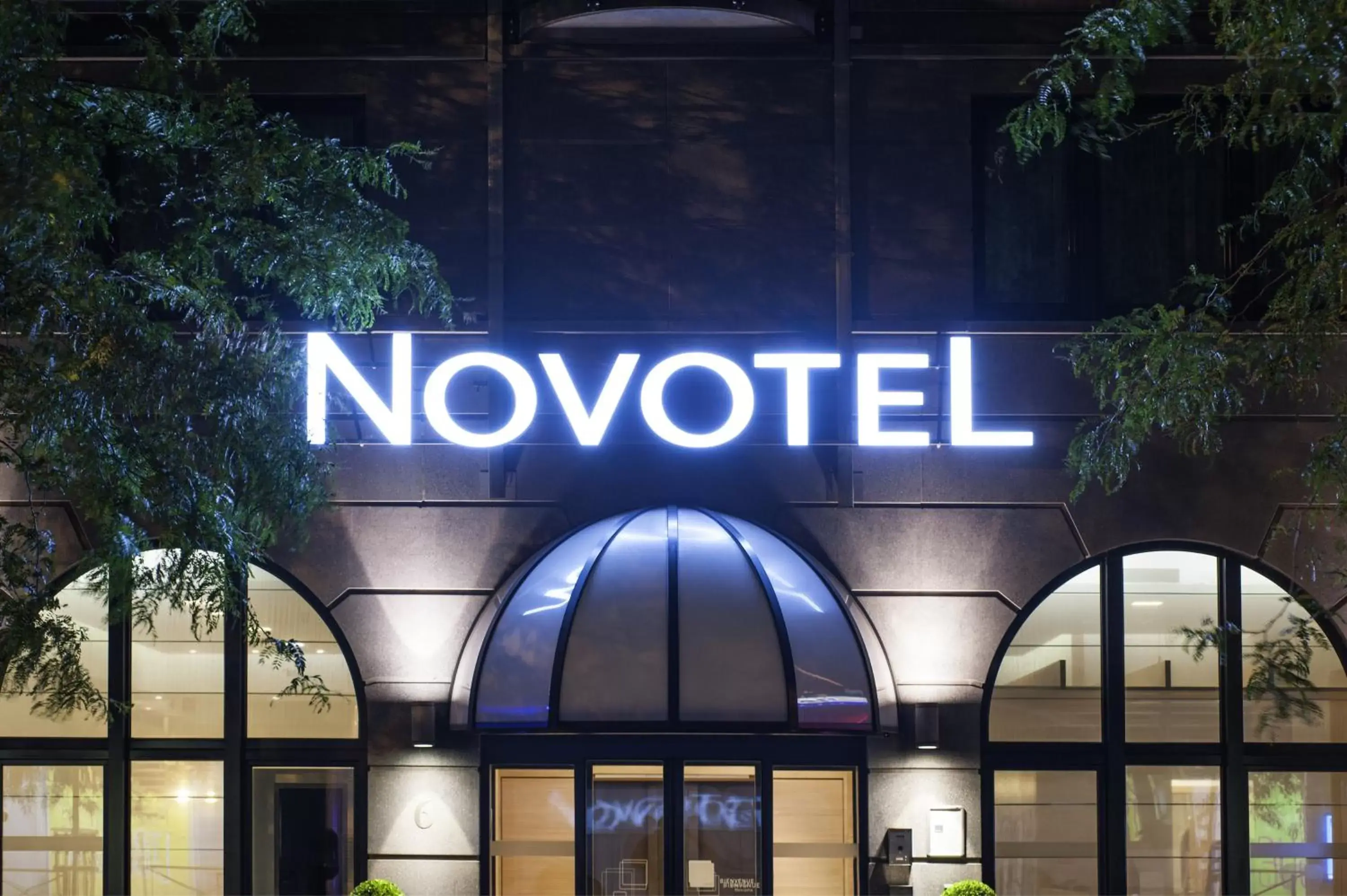 Facade/entrance, Property Building in Novotel Brussels Centre Midi