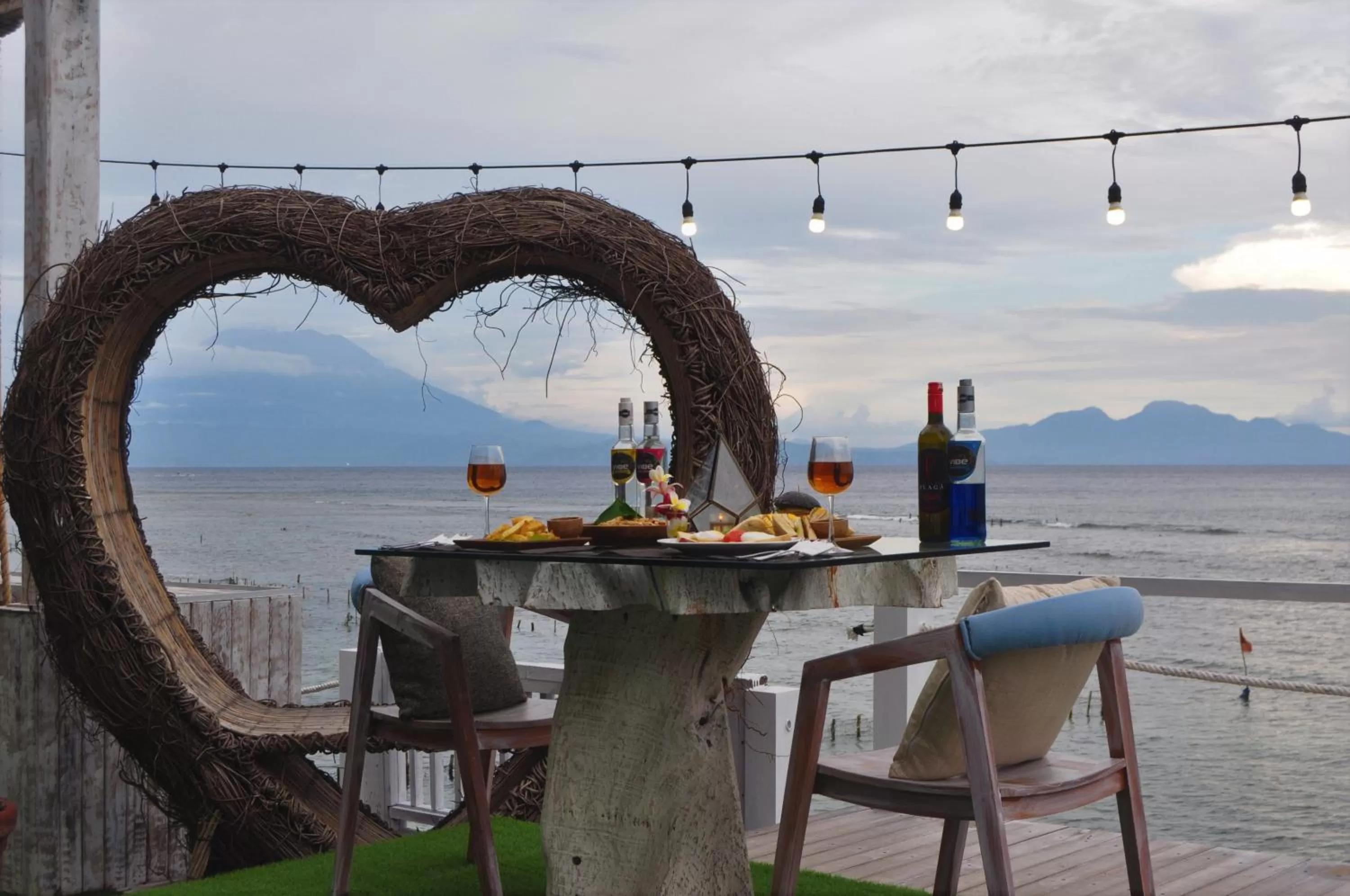 Lunch in SUITE OCEAN BLUE