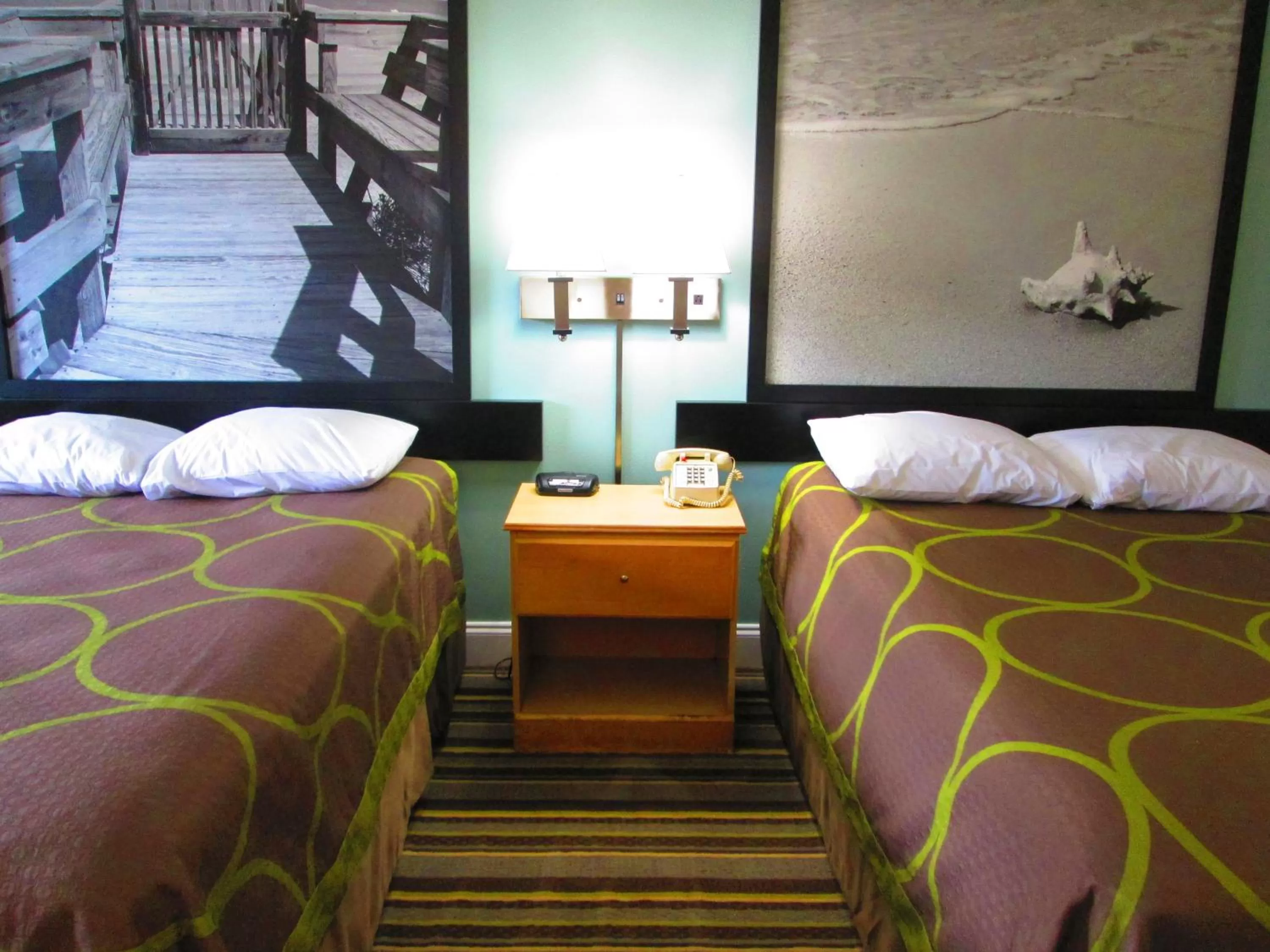 Bed in Super 8 by Wyndham Ft Walton Beach