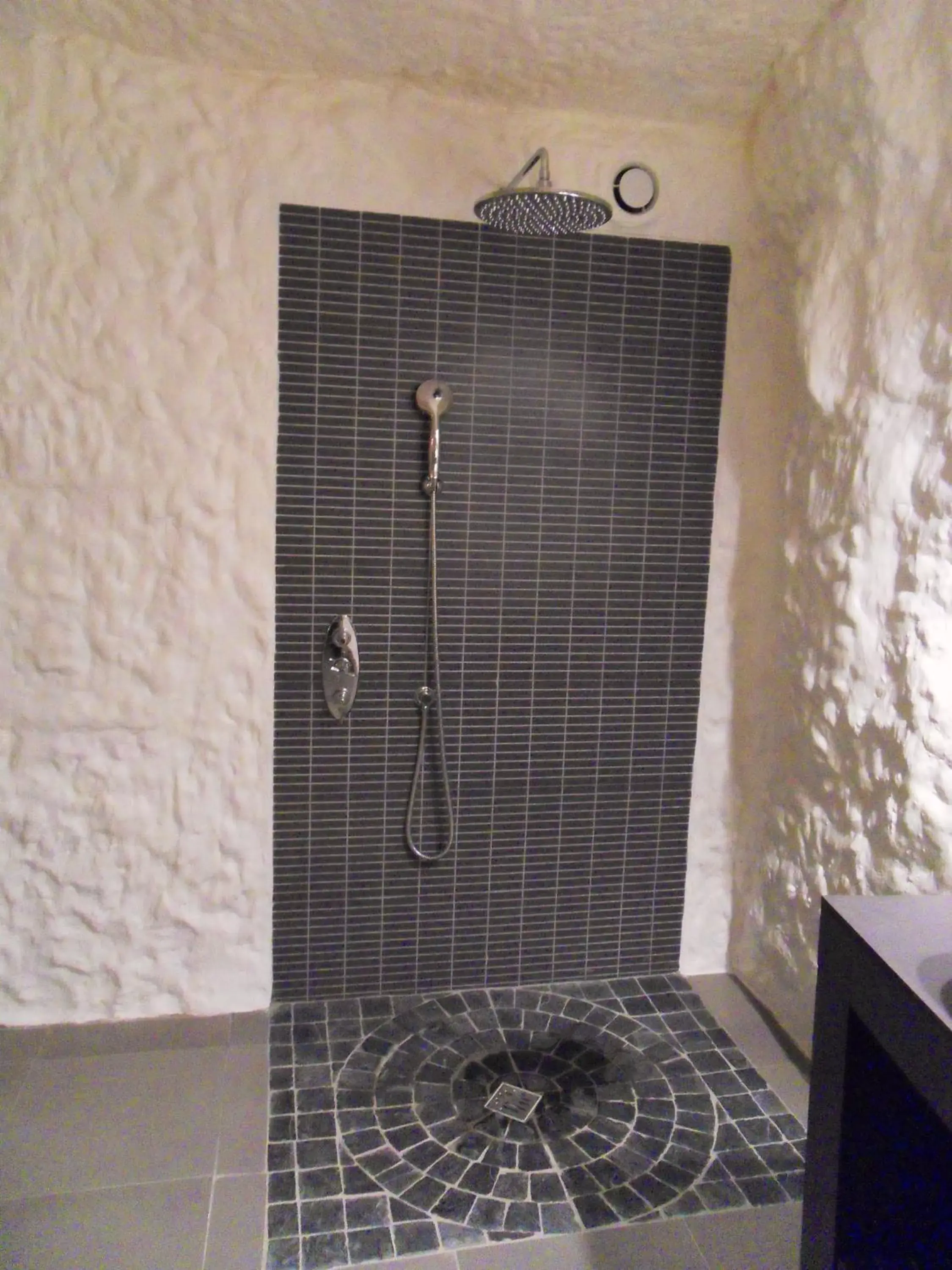Shower, Bathroom in Troglodelice