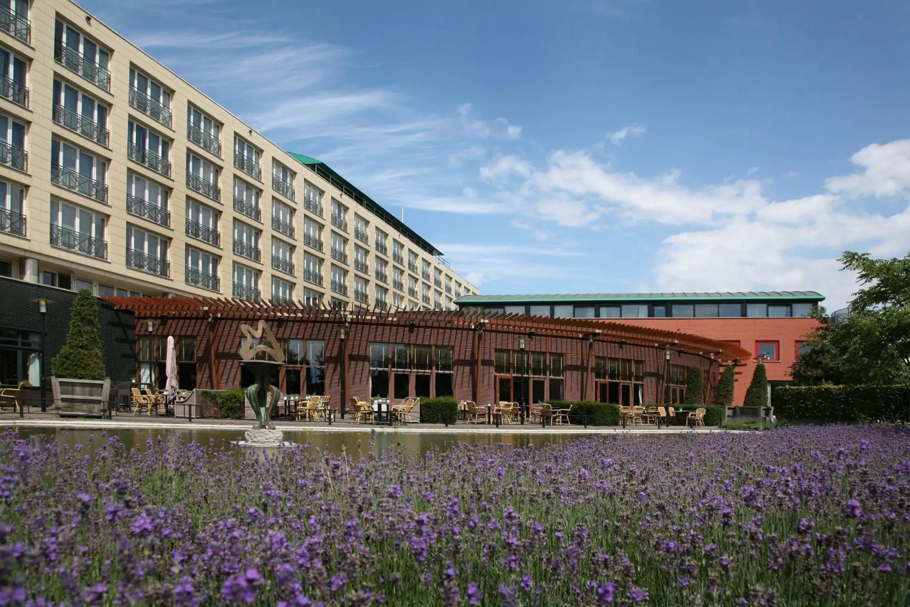 Facade/entrance in Hotel Van der Valk Maastricht Facade/entrance in Hotel Van der Valk Maastricht
