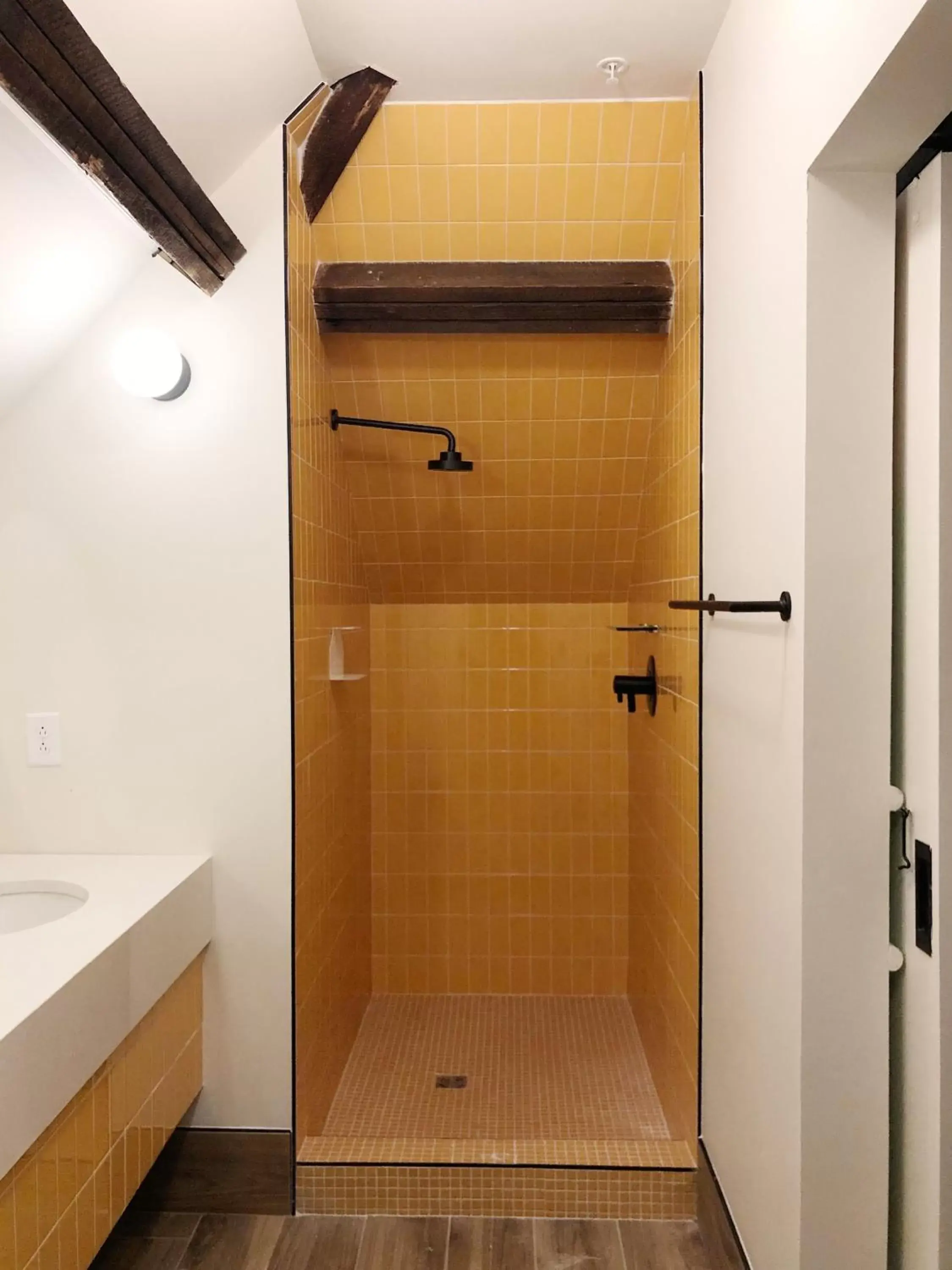 Shower, Bathroom in The Russell