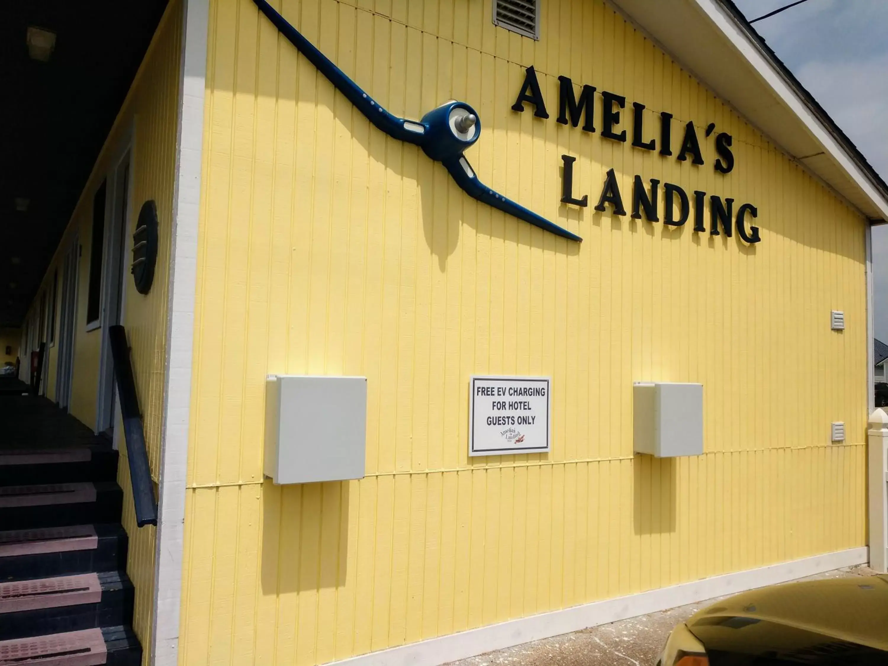 Activities, Property Building in Amelia's Landing