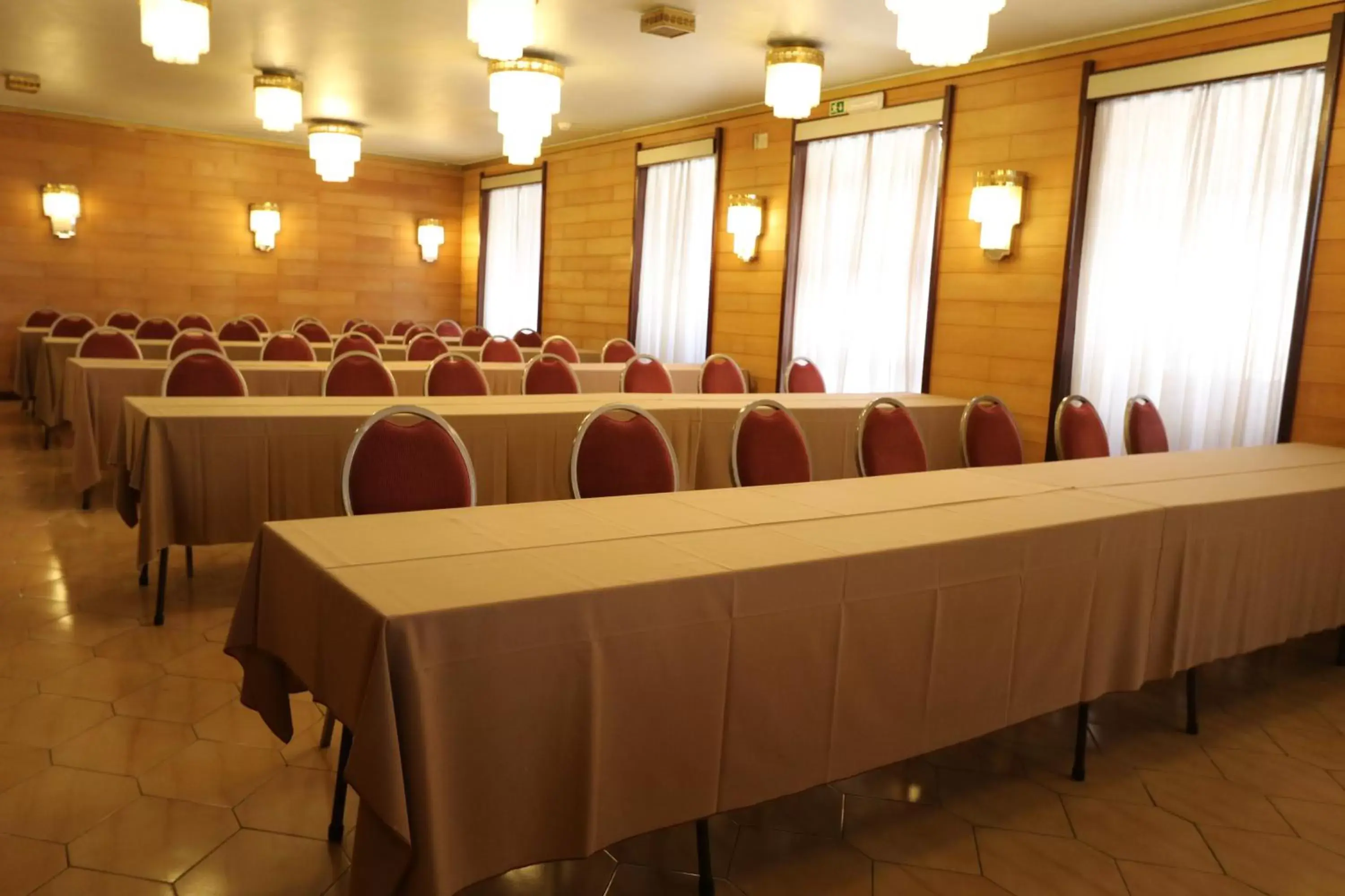 Banquet/Function facilities in Hotel Imperial