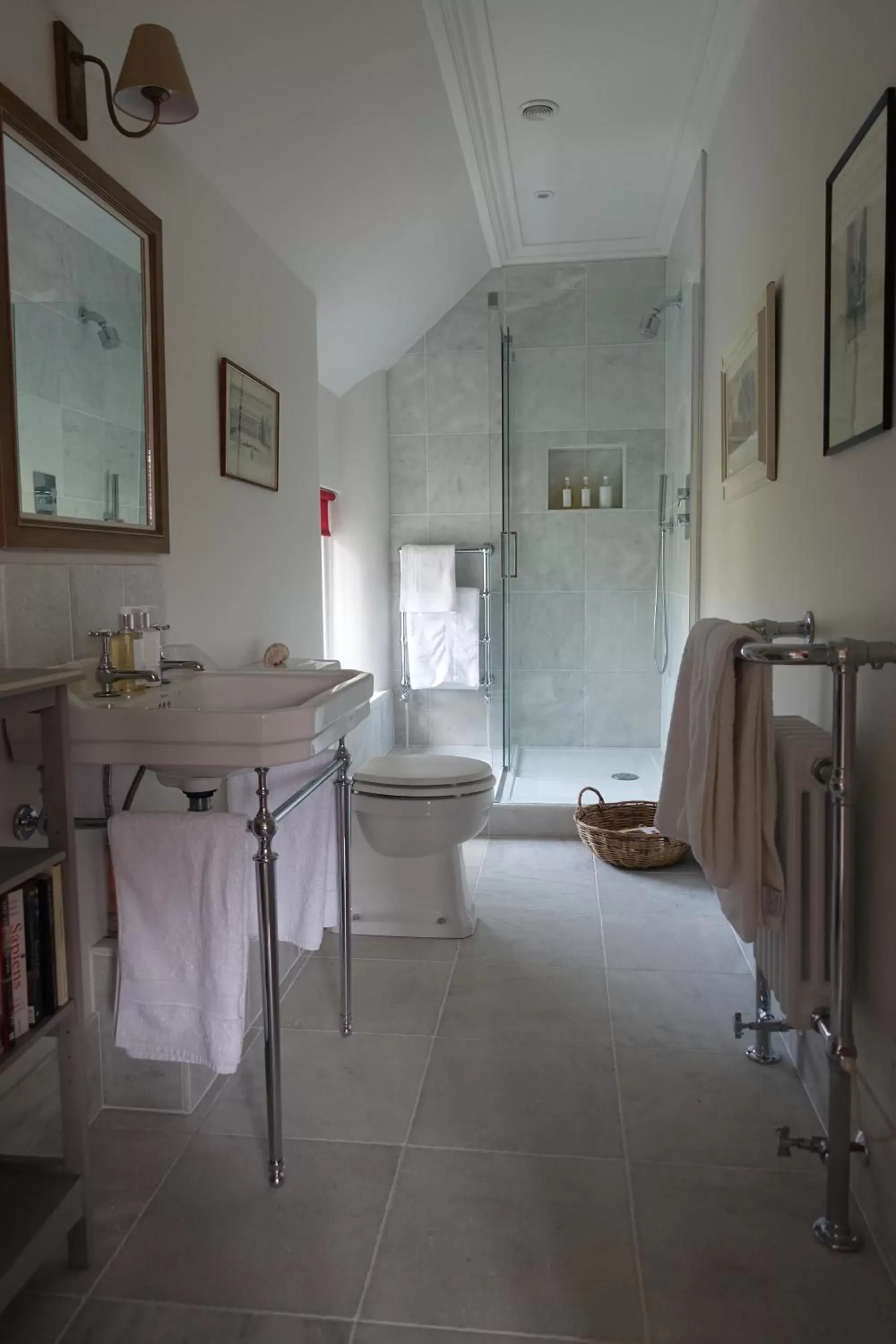 Bathroom in Gutchpool Farm