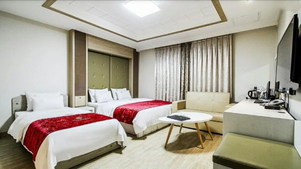 Room Photo in Hotel Charlot Castle