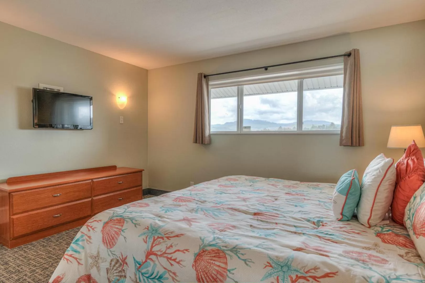 Bed in D Sands Rentals