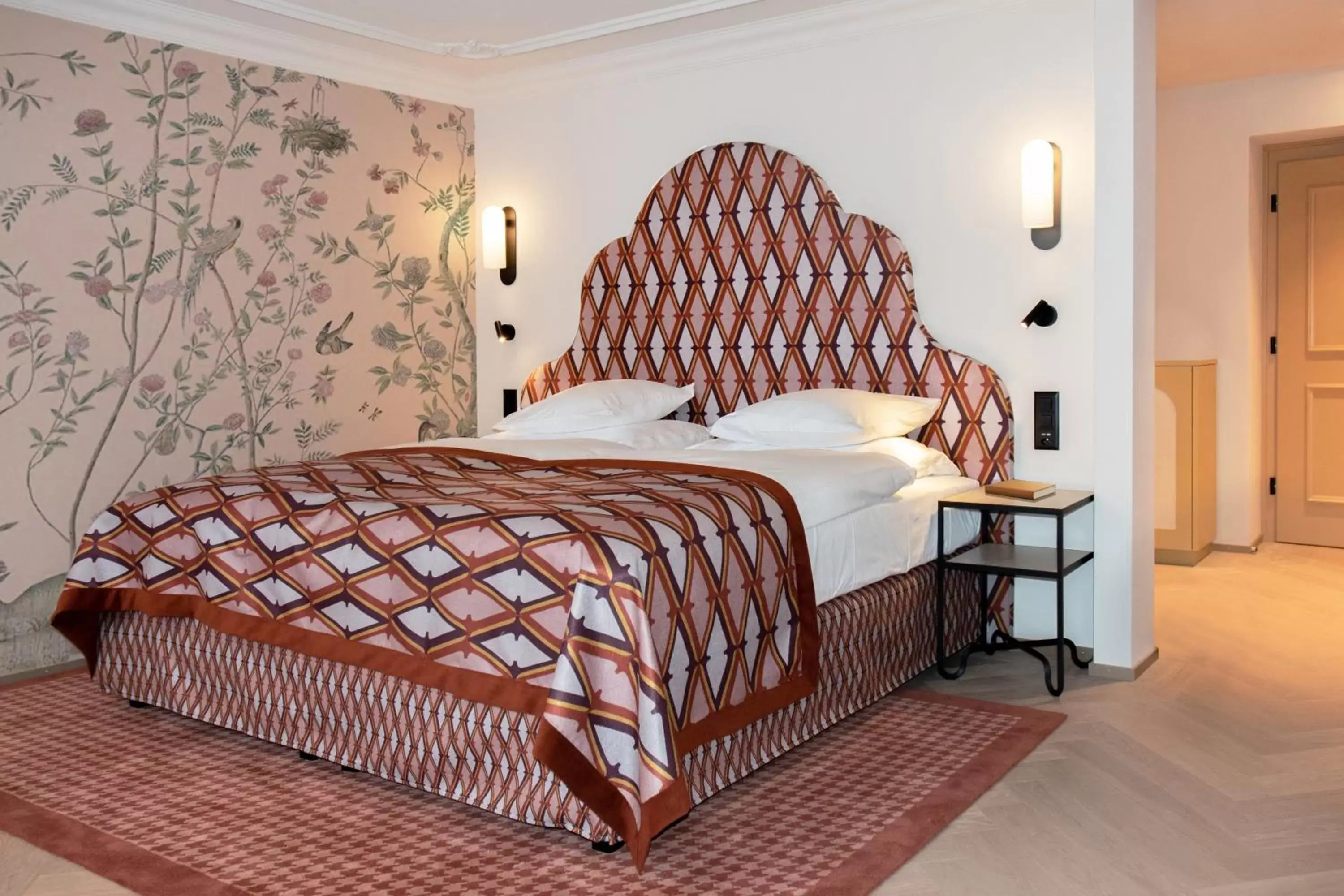 Bed in Hotel Walther - Relais & Châteaux