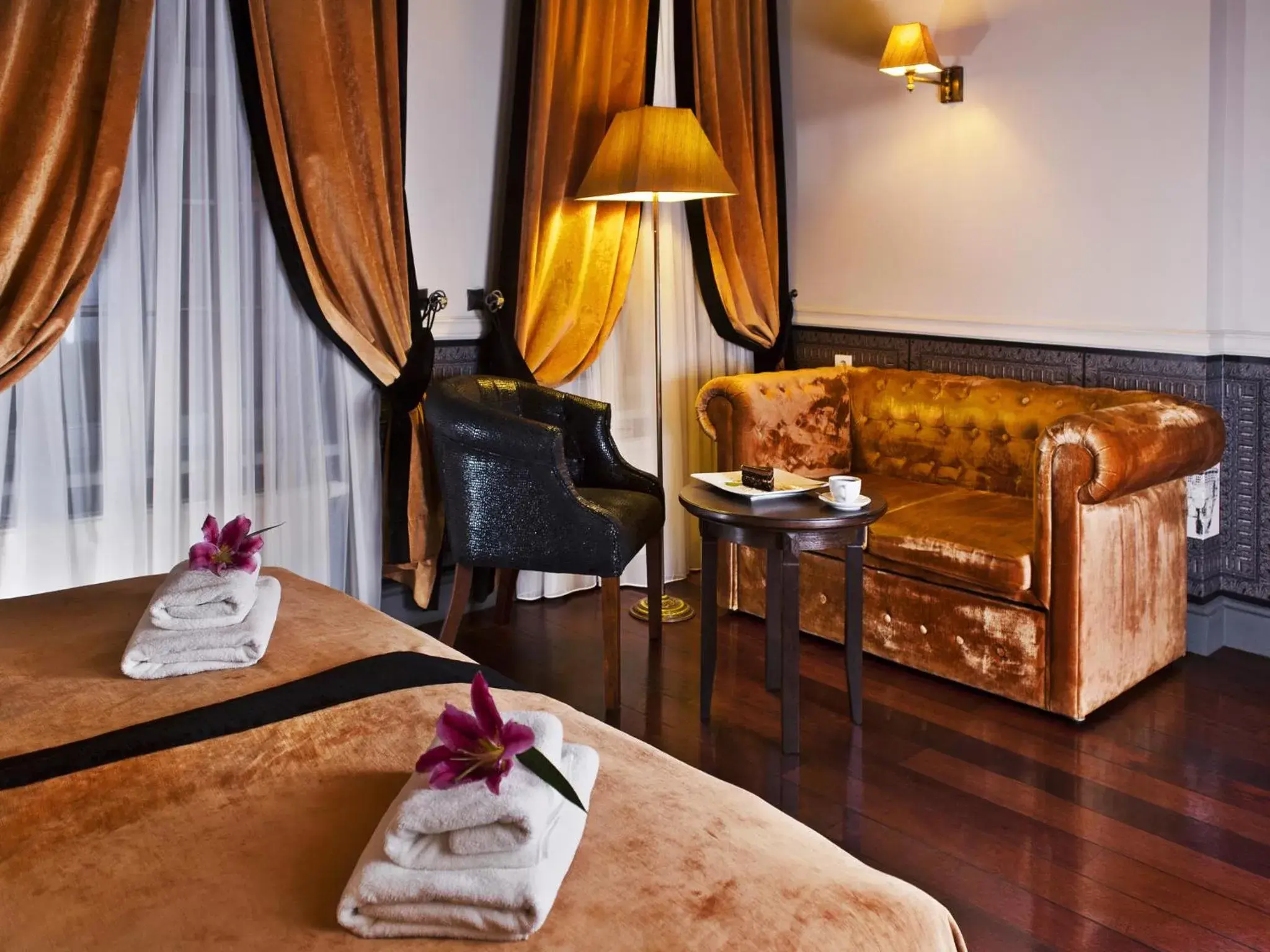 Living room in Hotel Holland House Old Town Living room in Hotel Holland House Old Town