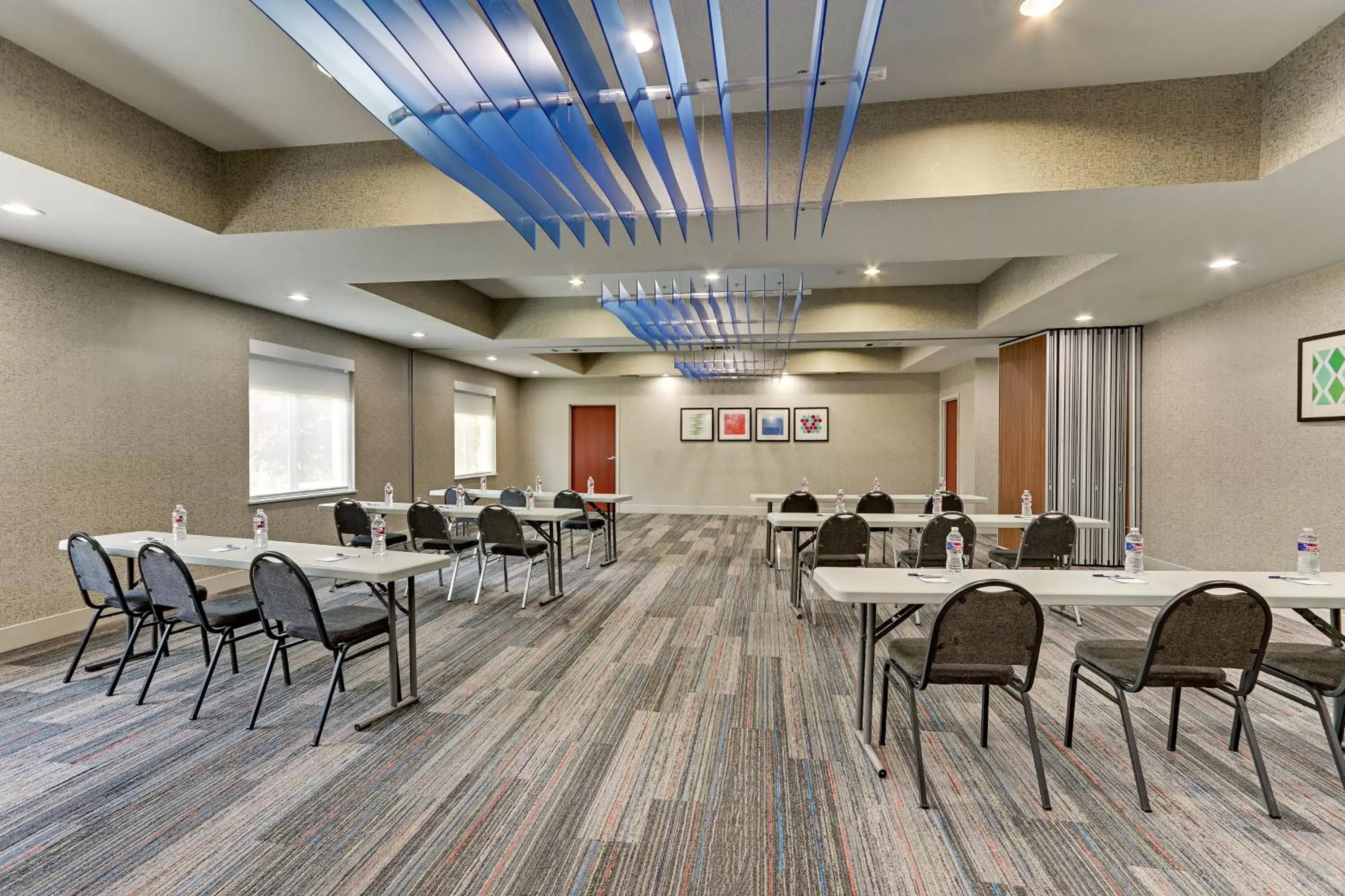 Meeting/conference room in Holiday Inn Express Hotel and Suites Weatherford, an IHG Hotel