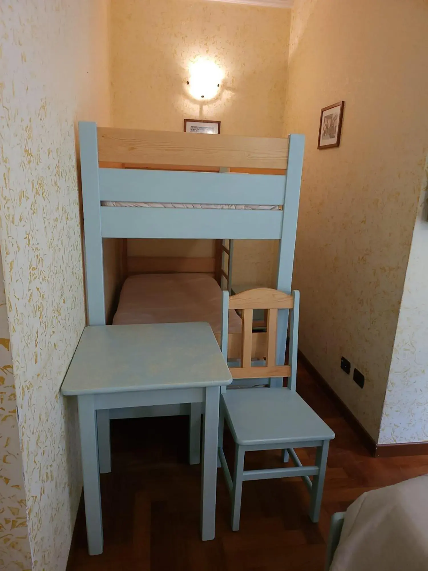 Bunk Bed in St. Peter's Rooms Rome