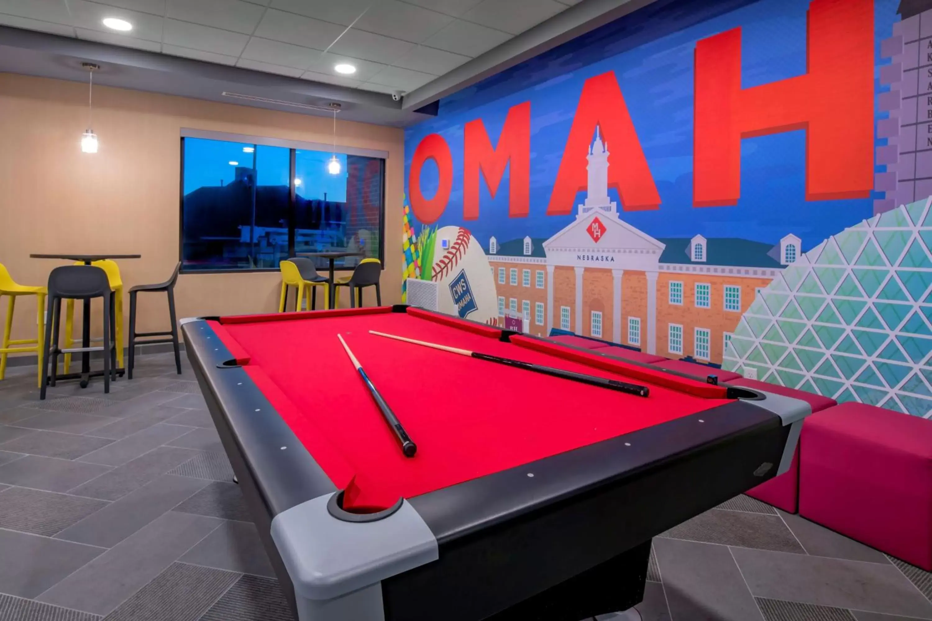 Lobby or reception, Billiards in Tru By Hilton Omaha I 80 At 72Nd Street, Ne