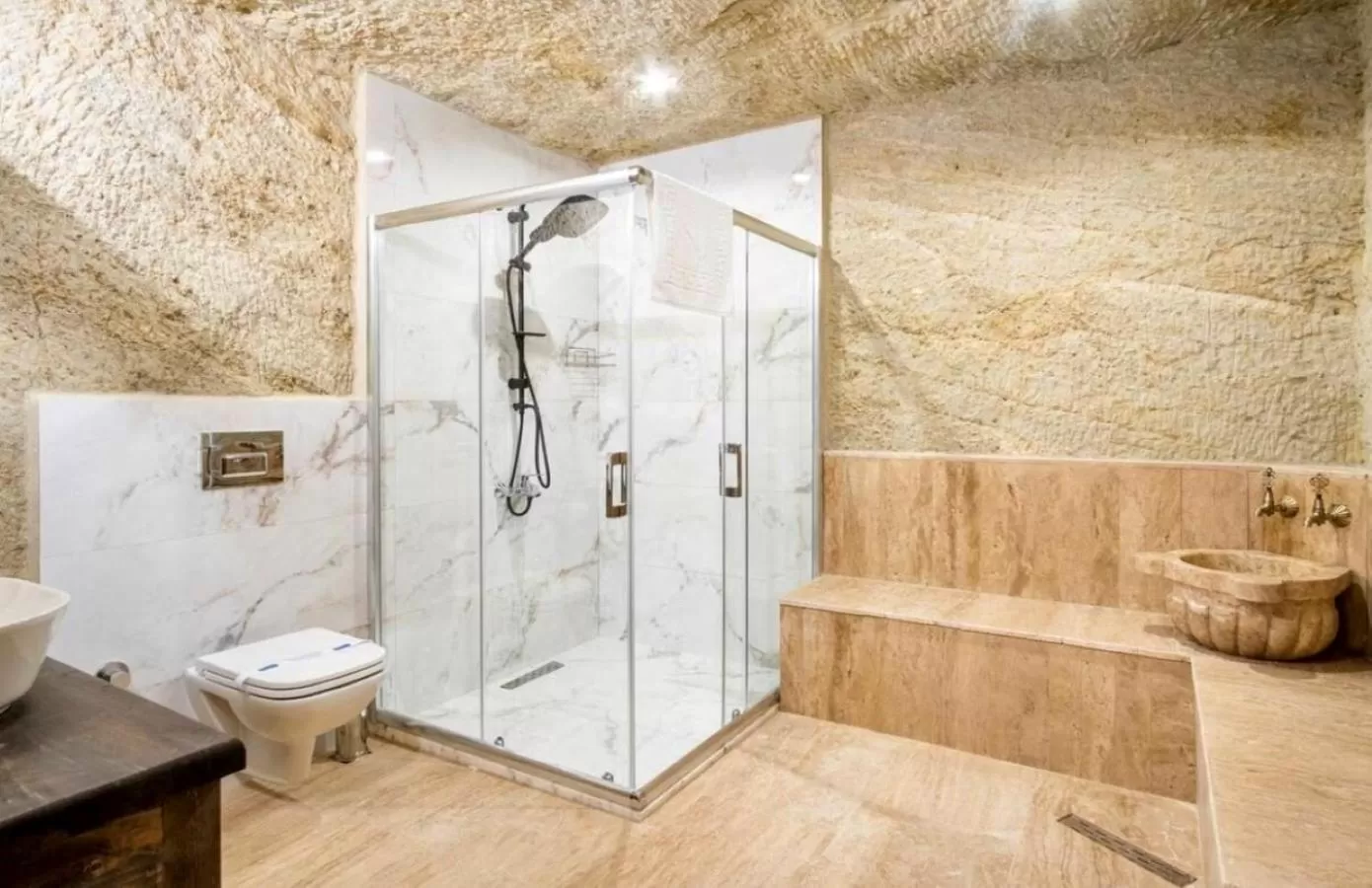 Shower in Uzay Cave Suite Hotel