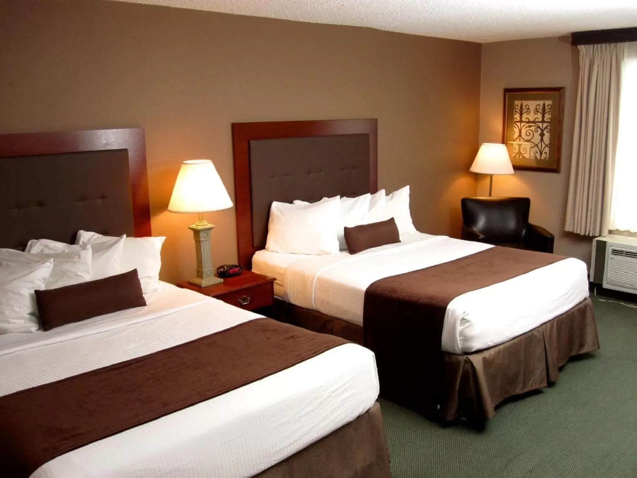 Queen Room with Two Queen Beds - Mobility Accessible/Non-Smoking in Baymont by Wyndham Mandan Bismarck Area