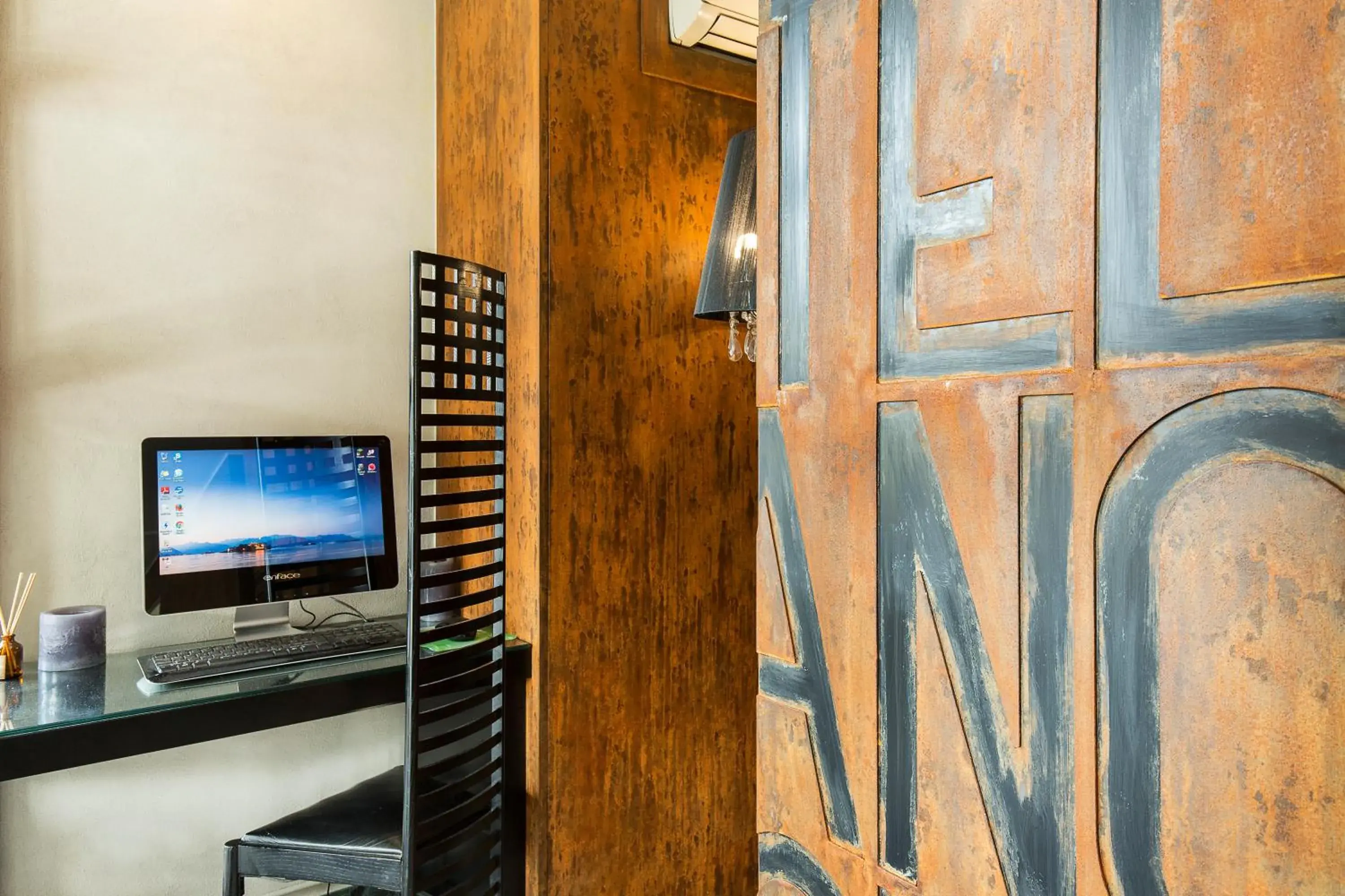 Area and facilities, TV/Entertainment Center in Hotel Ancora