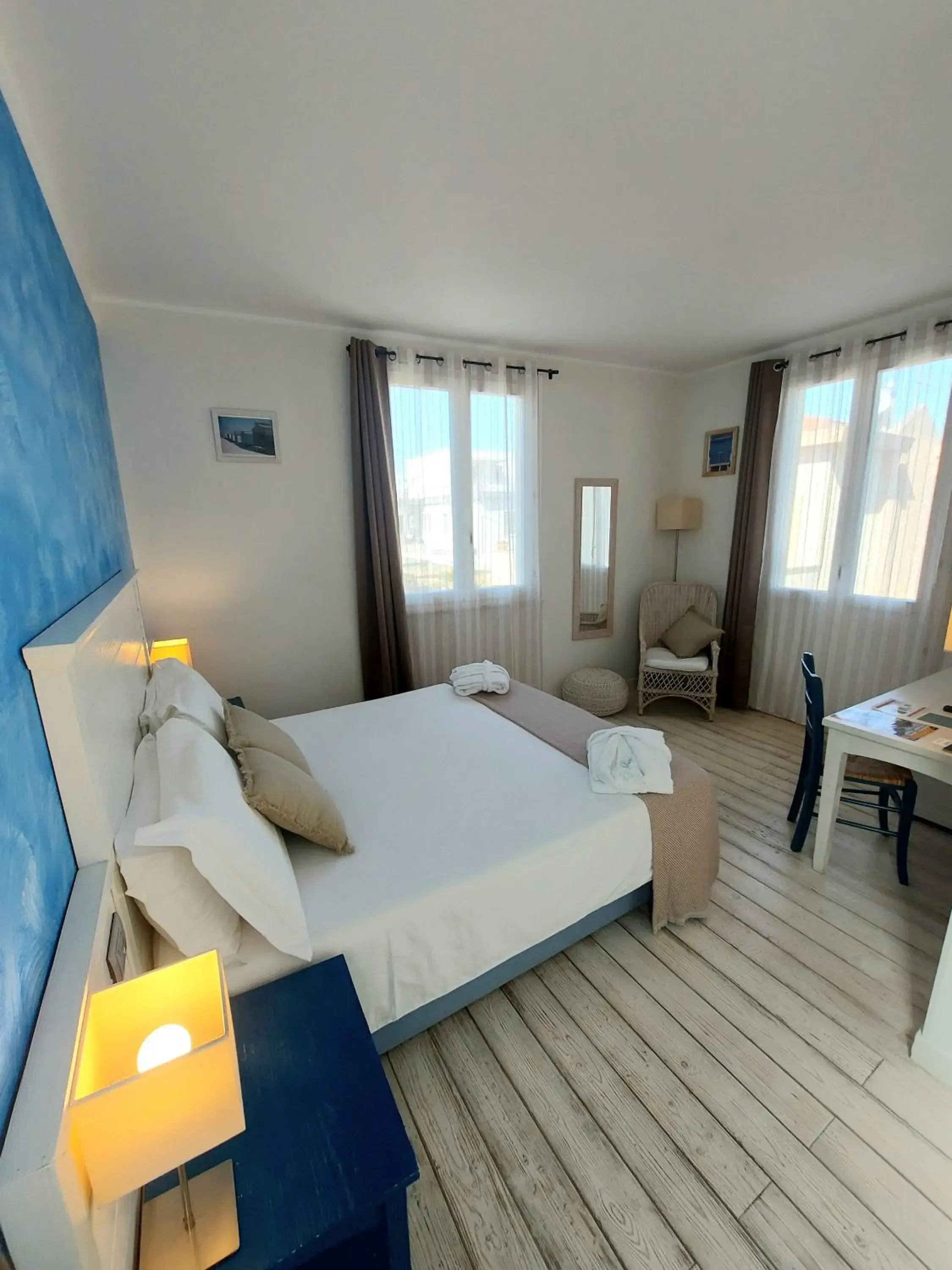 Photo of the whole room in Hotel La Villa Del Mare