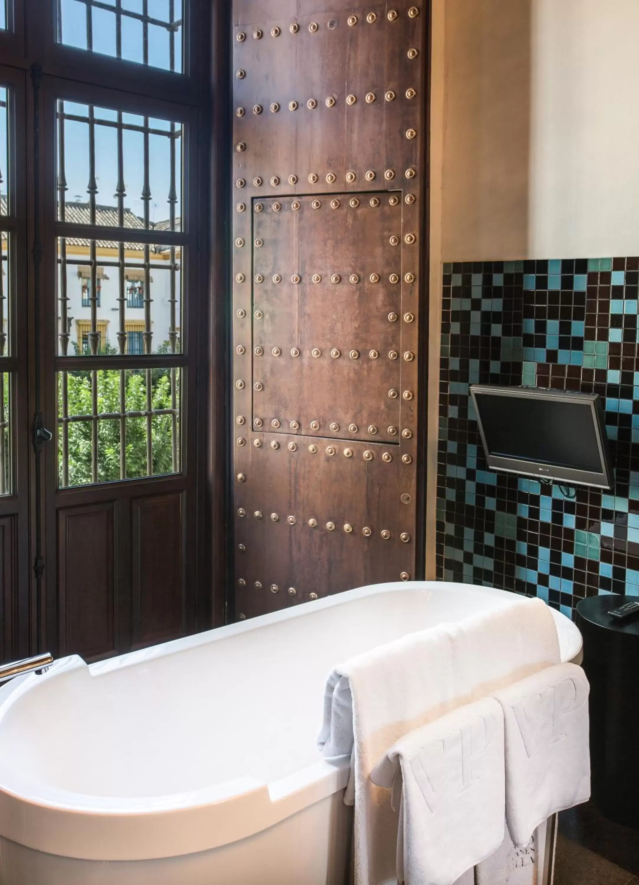 Suite in CoolRooms Palacio Villapanés 5 GL Suite in CoolRooms Palacio Villapanés 5 GL