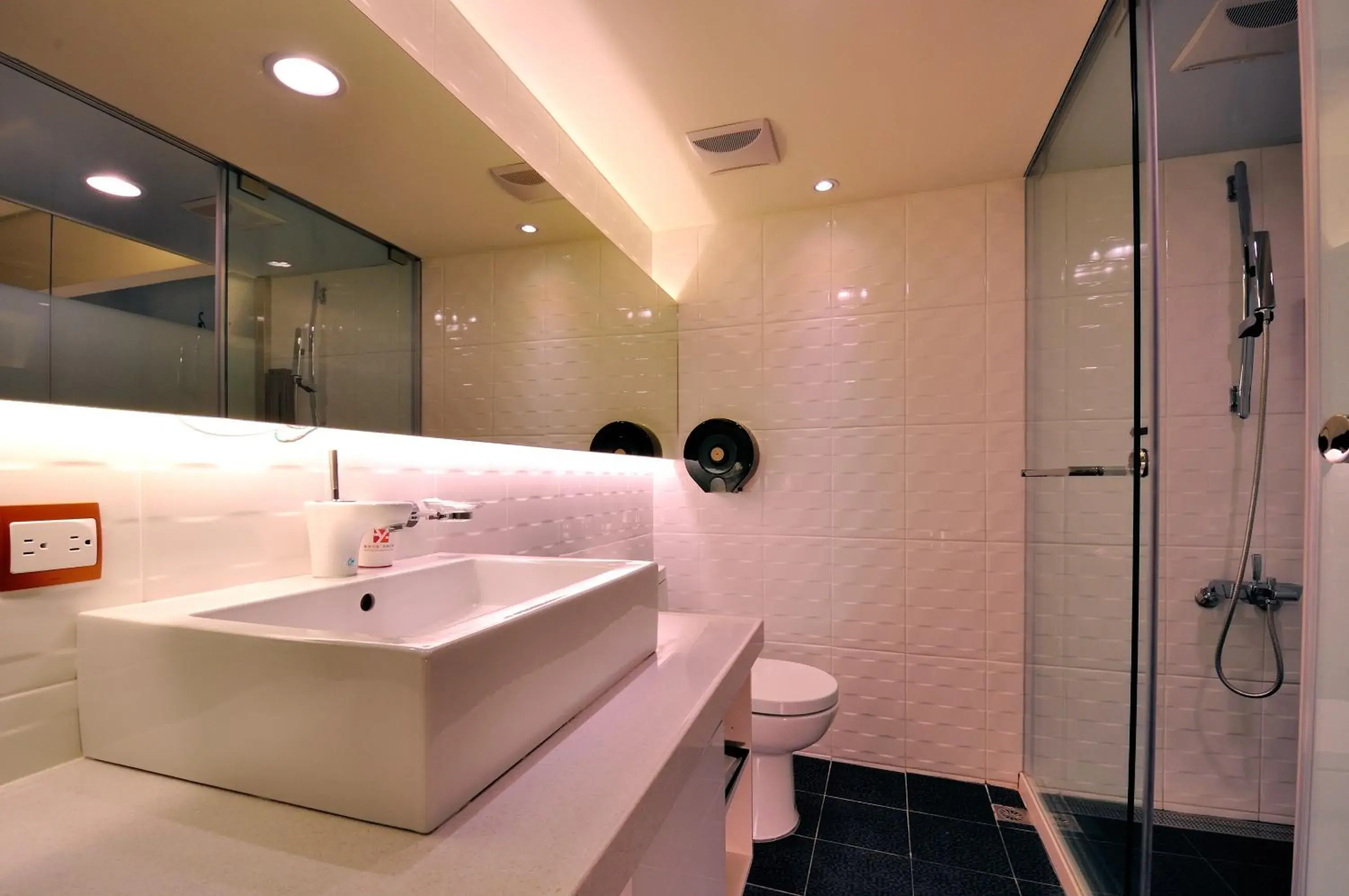 Bathroom in Audi Garden Business Hotel