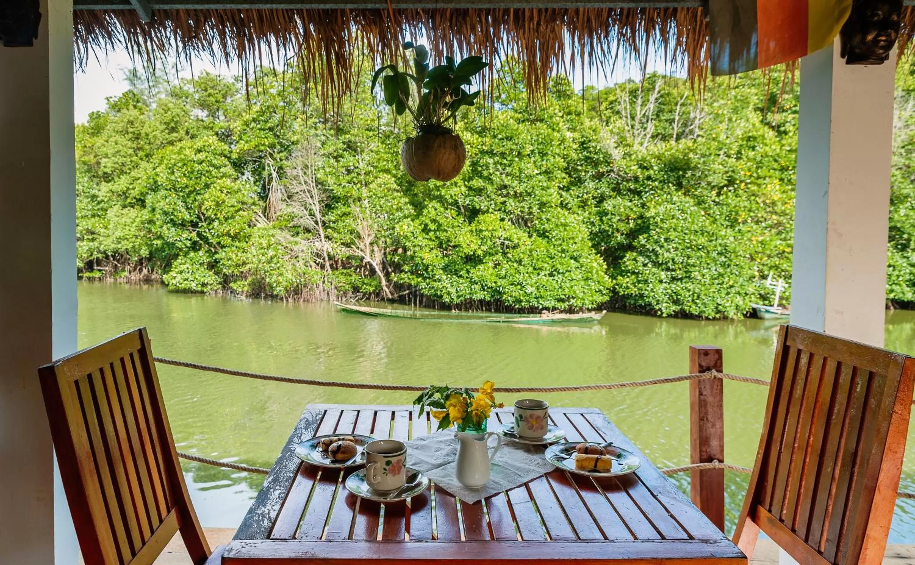 Restaurant/places to eat in Spayhiti