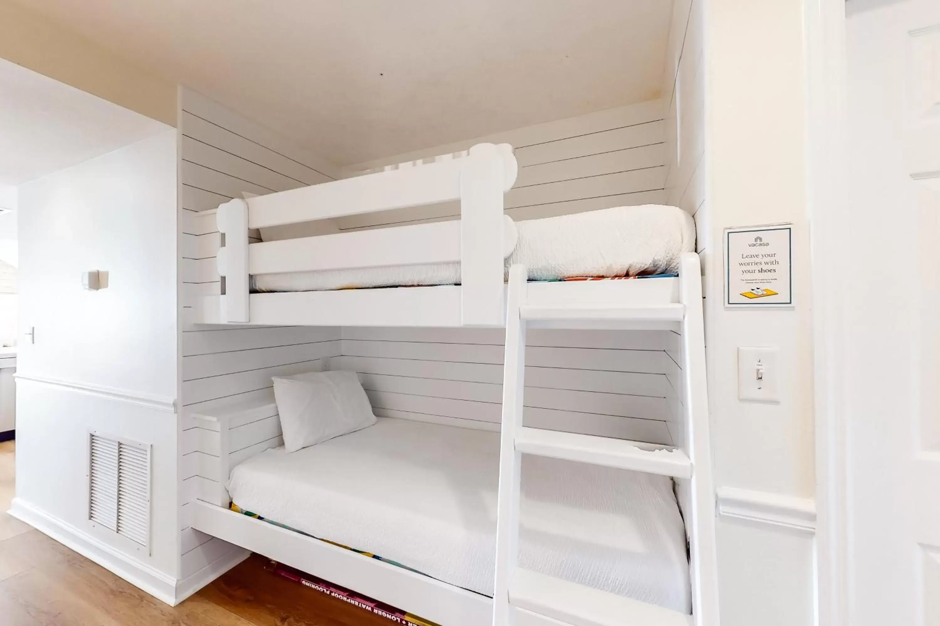 Bunk Bed in Amalfi Coast D 326