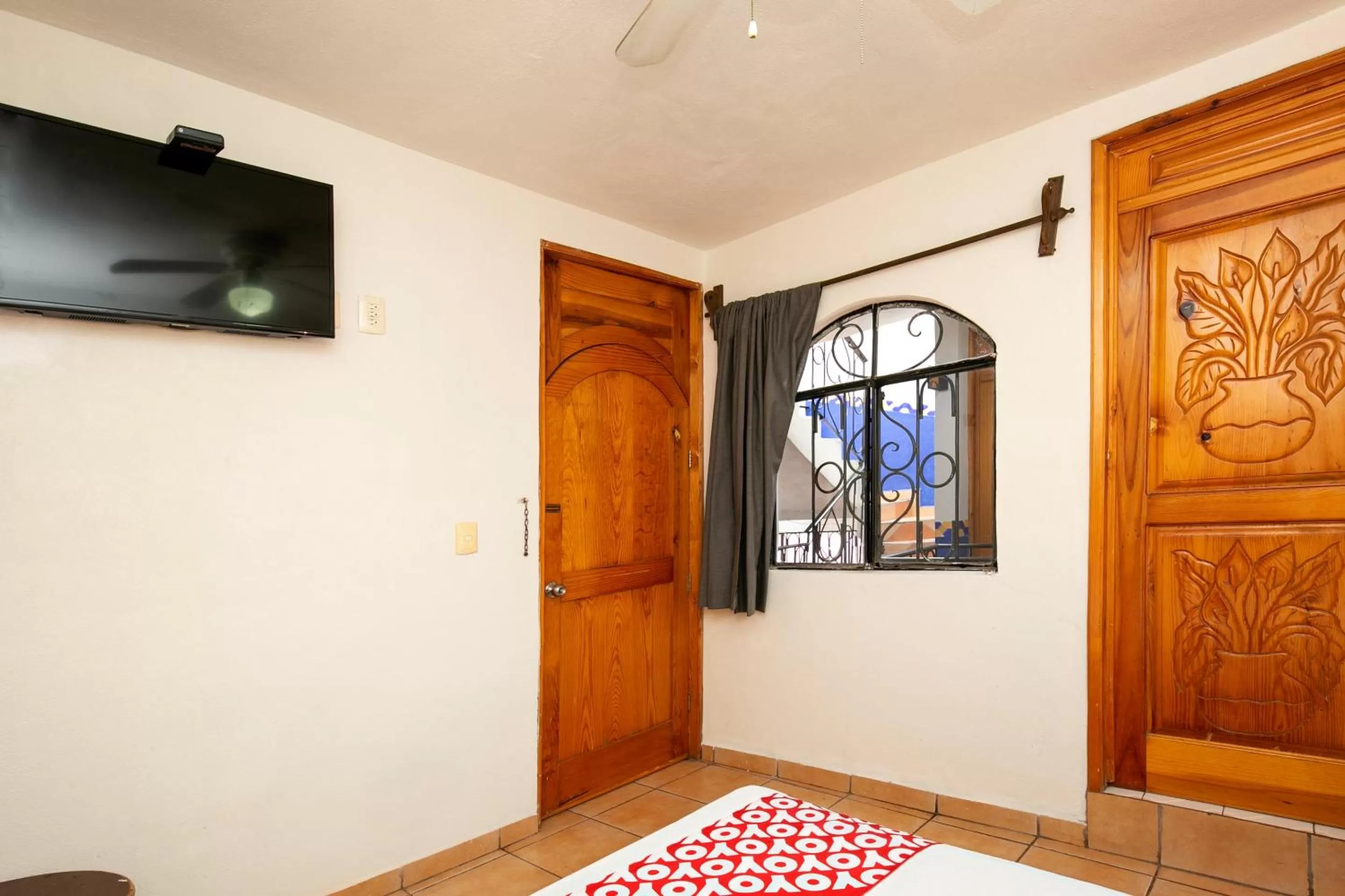 Bedroom in OYO La Casita