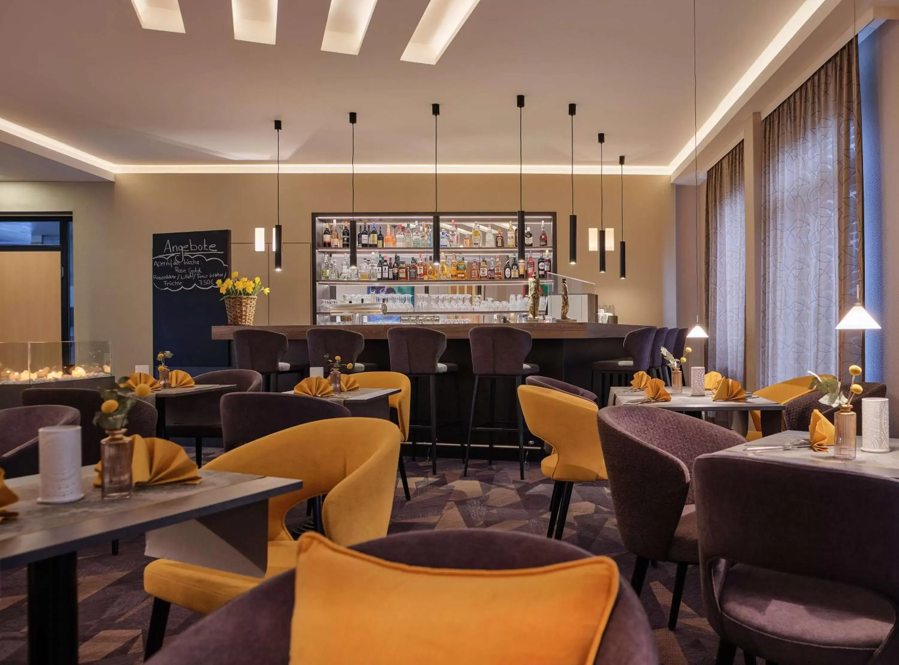 Lounge or bar, Restaurant/Places to Eat in Best Western Hotel Prisma