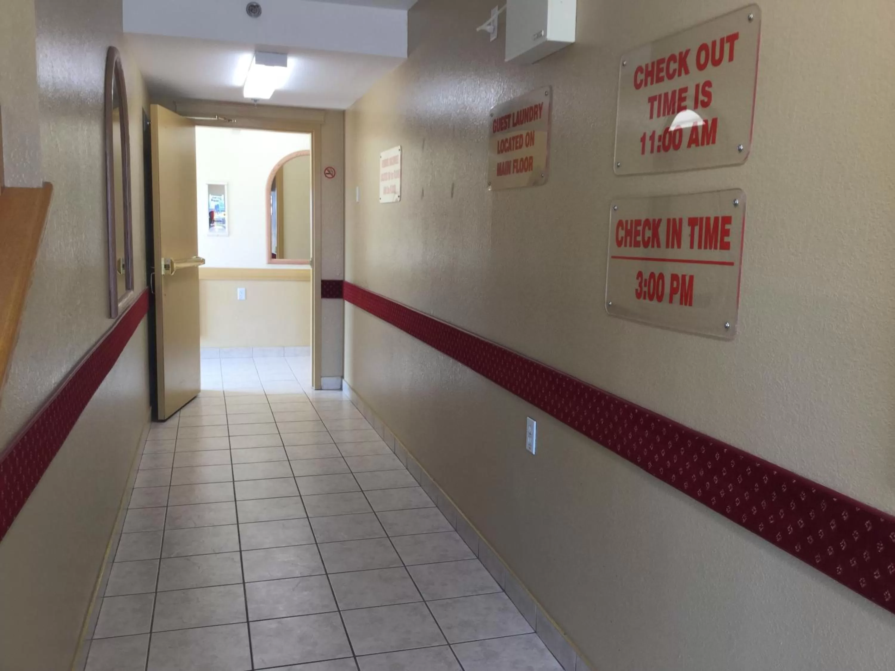 Facade/entrance in Western Budget Motel East Red Deer