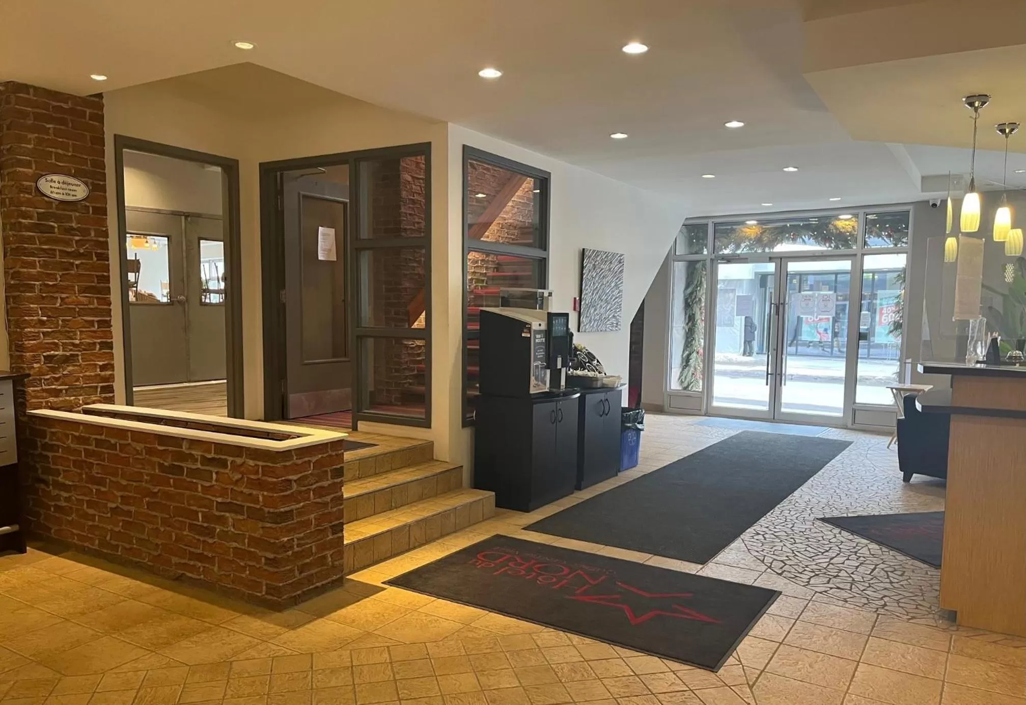 Facade/entrance in Hotel du Nord