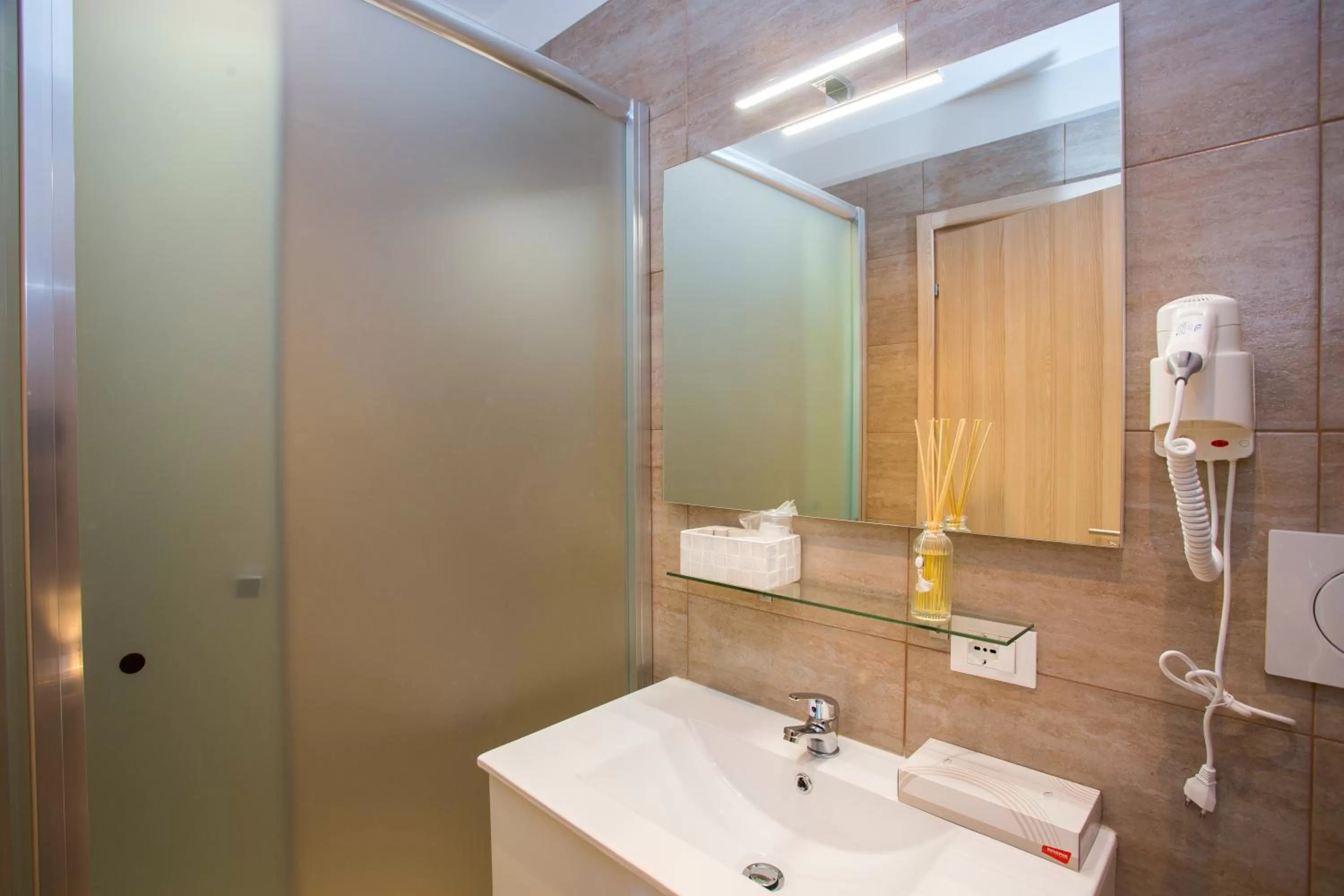 Shower in BQ House Castello Luxury Rooms