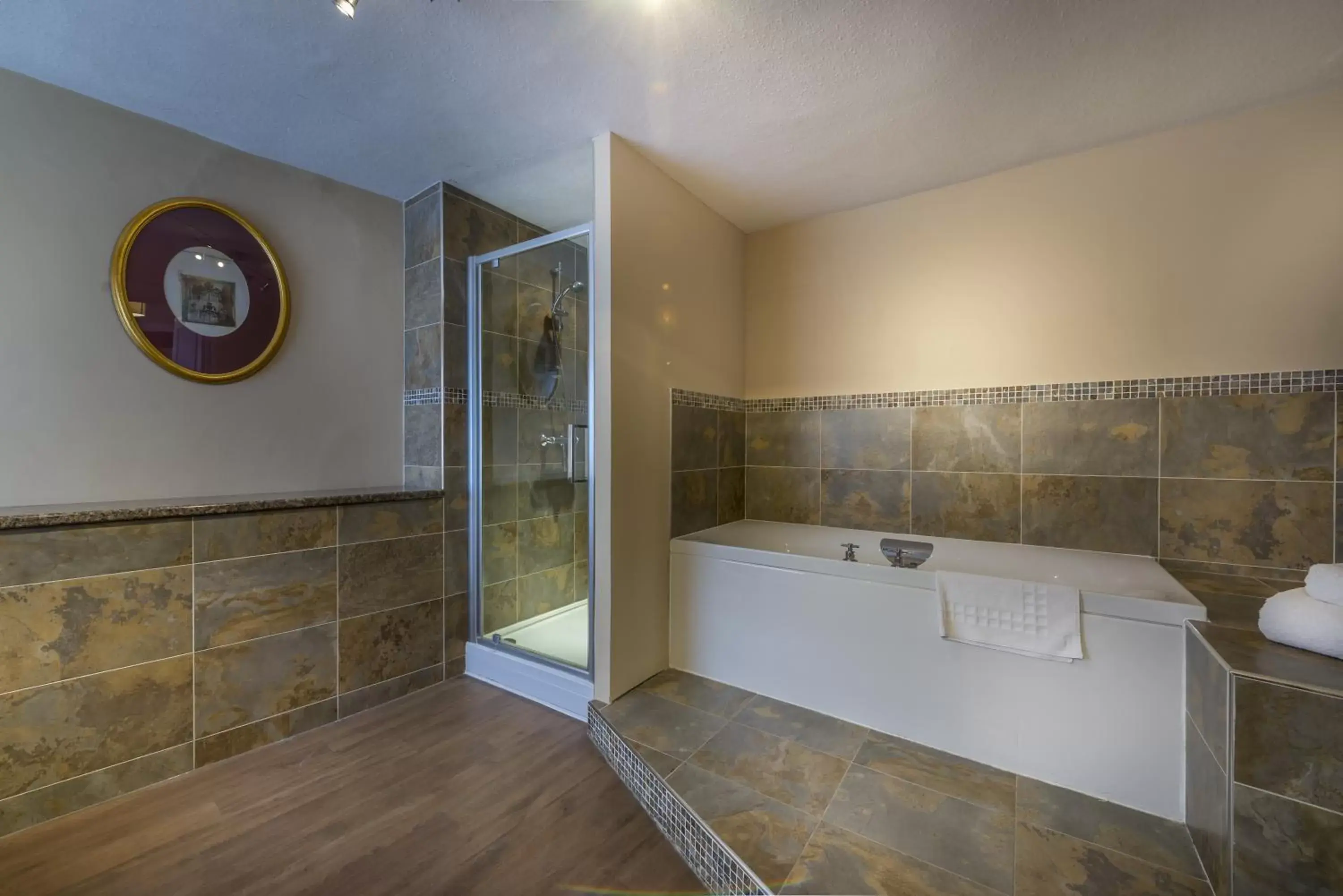 Bathroom, Kitchen/Kitchenette in The Talbot Hotel, Oundle , Near Peterborough