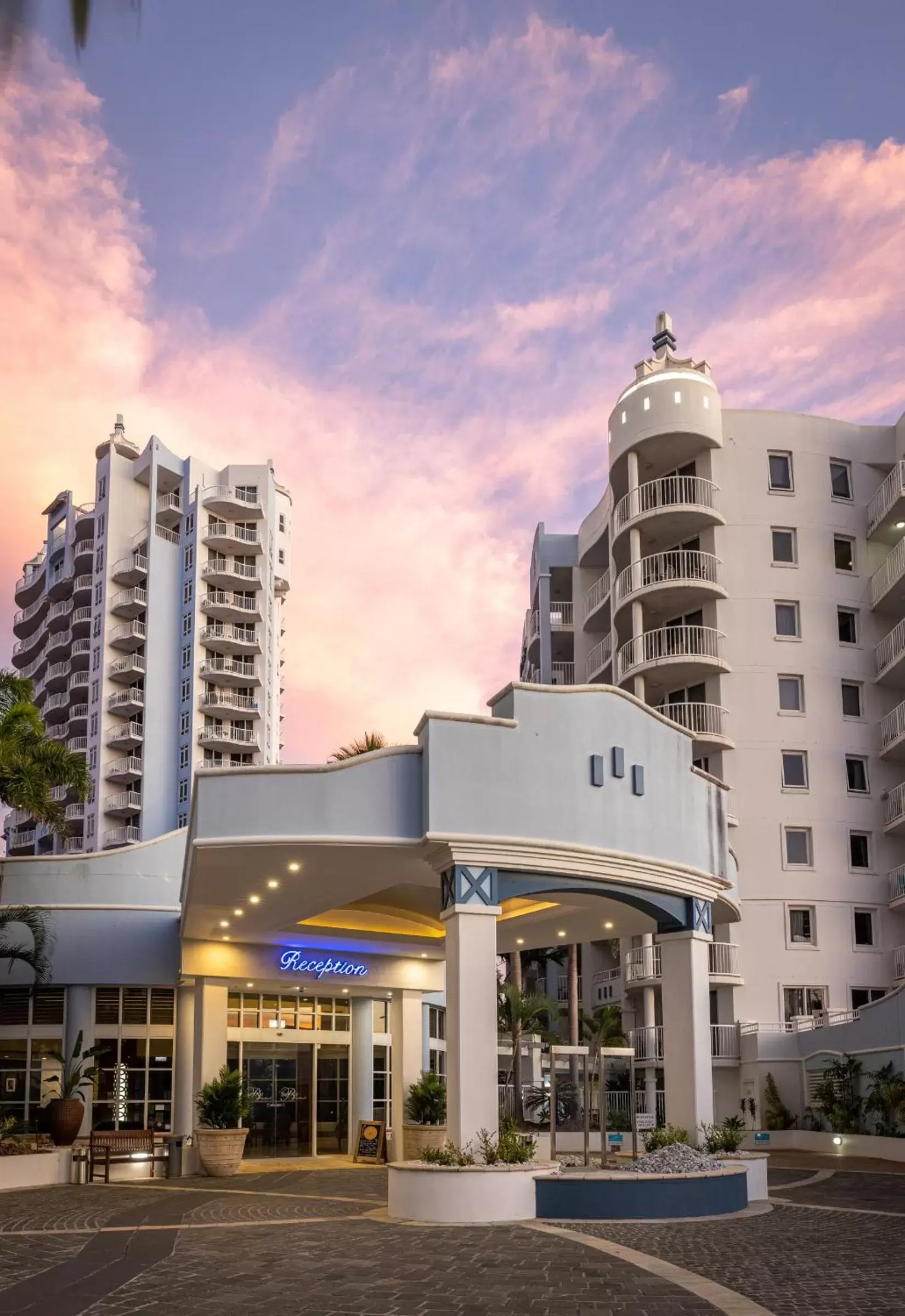 Property Building in Bel Air on Broadbeach