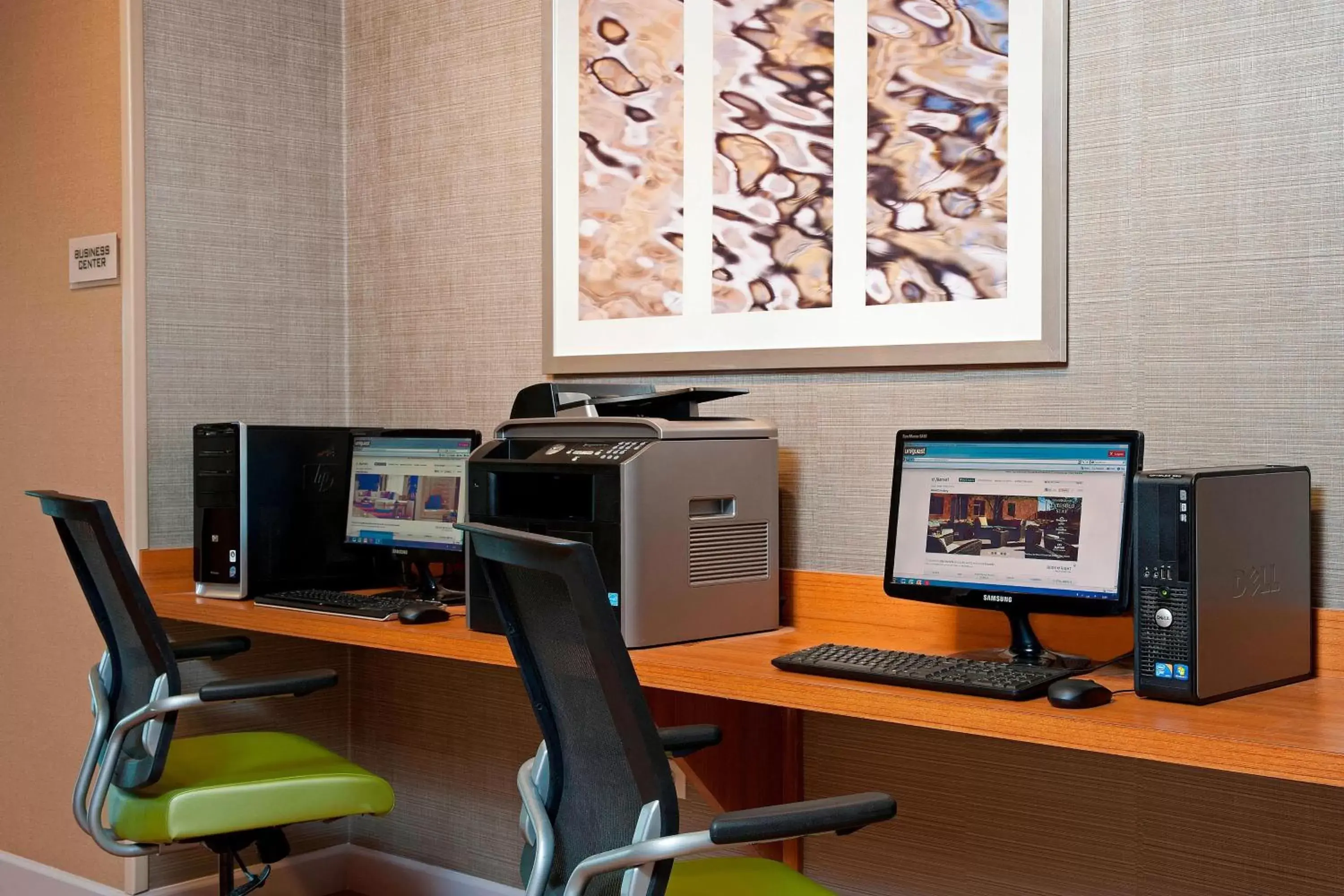 Business facilities in SpringHill Suites by Marriott Peoria