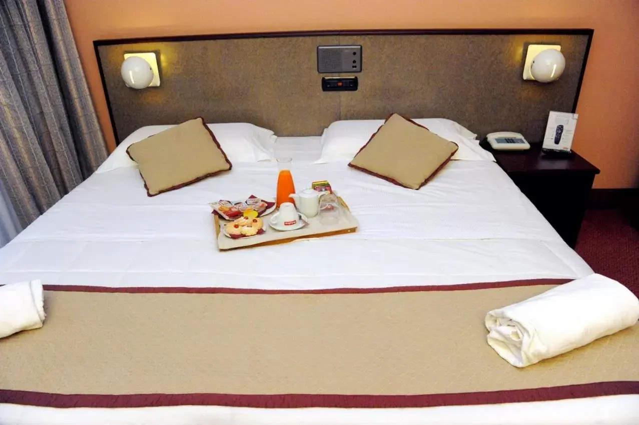 Bed in Gotha Hotel Turin Airport