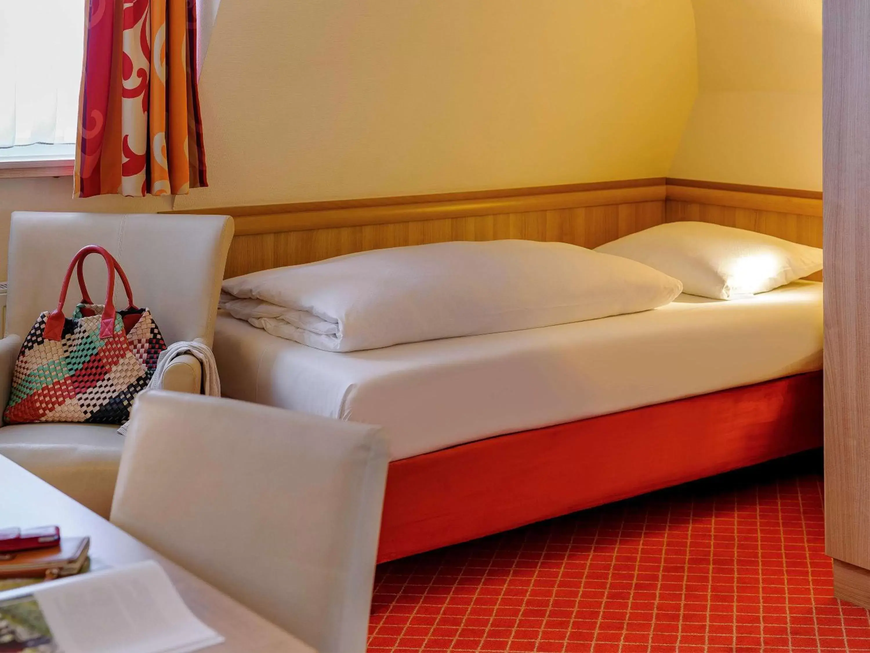 Photo of the whole room, Bed in Mercure Hotel Luebeck City Center