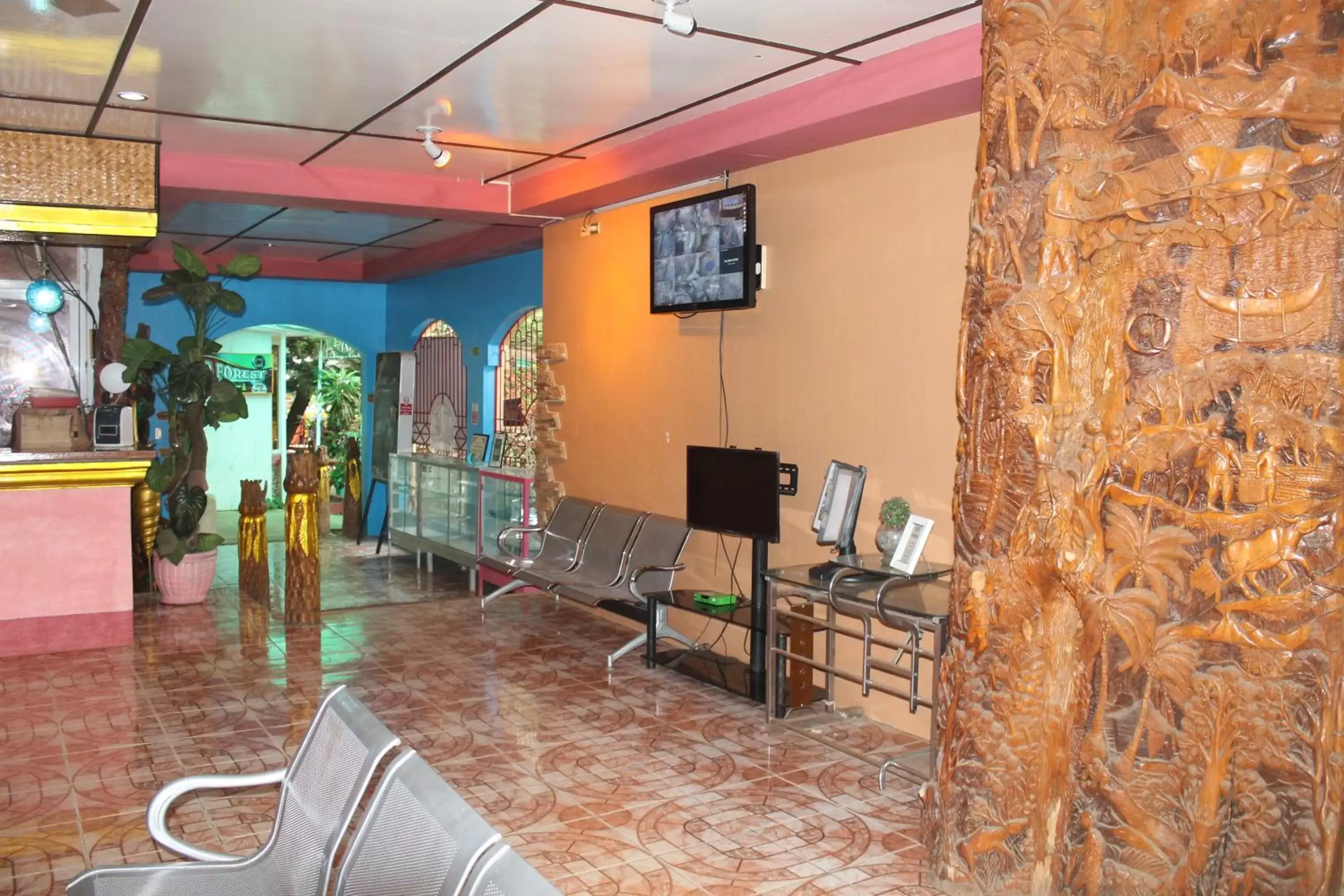 Lobby or reception in Deep Forest Garden Hotel