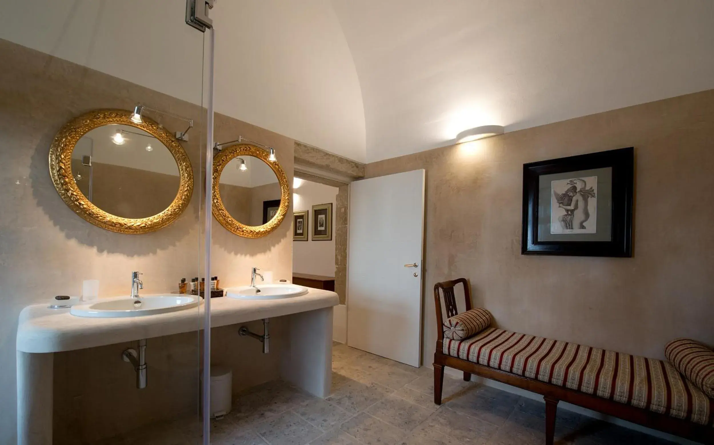 Bathroom in Palazzo Ducale Venturi - Luxury Hotel & Wellness
