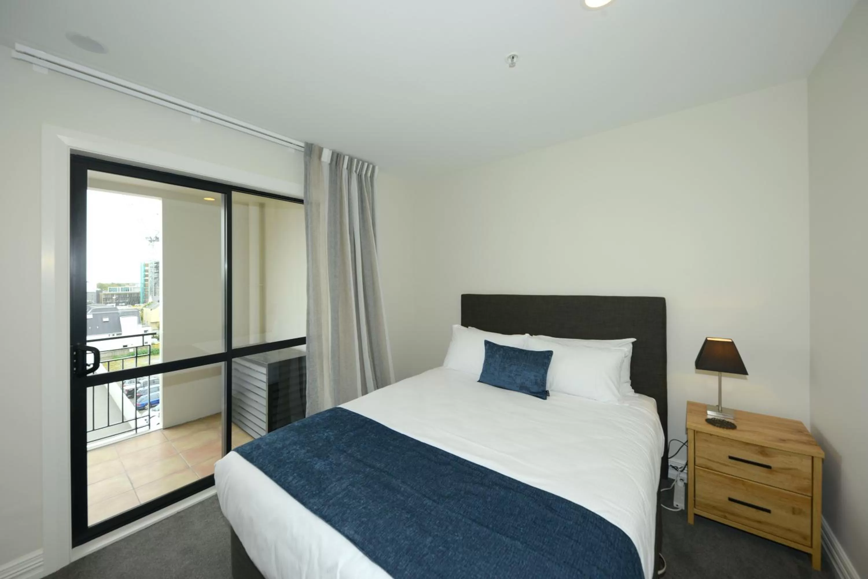 Bedroom, Bed in West Fitzroy Apartments