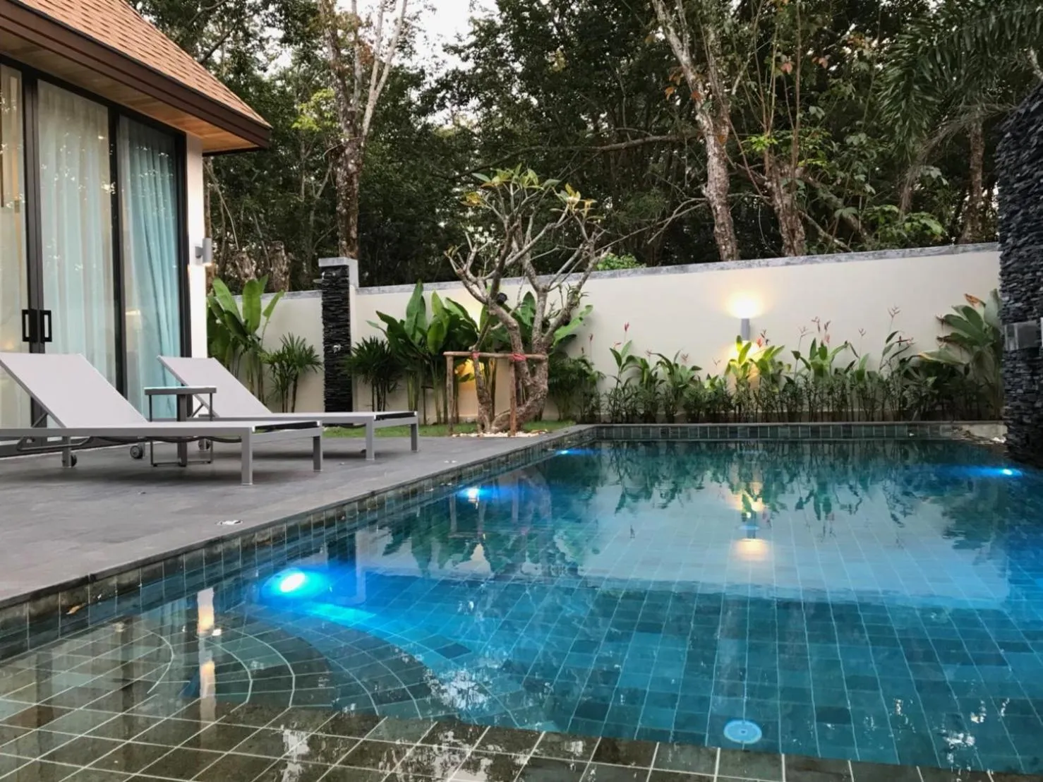 Pool view in Inspire Villas Phuket