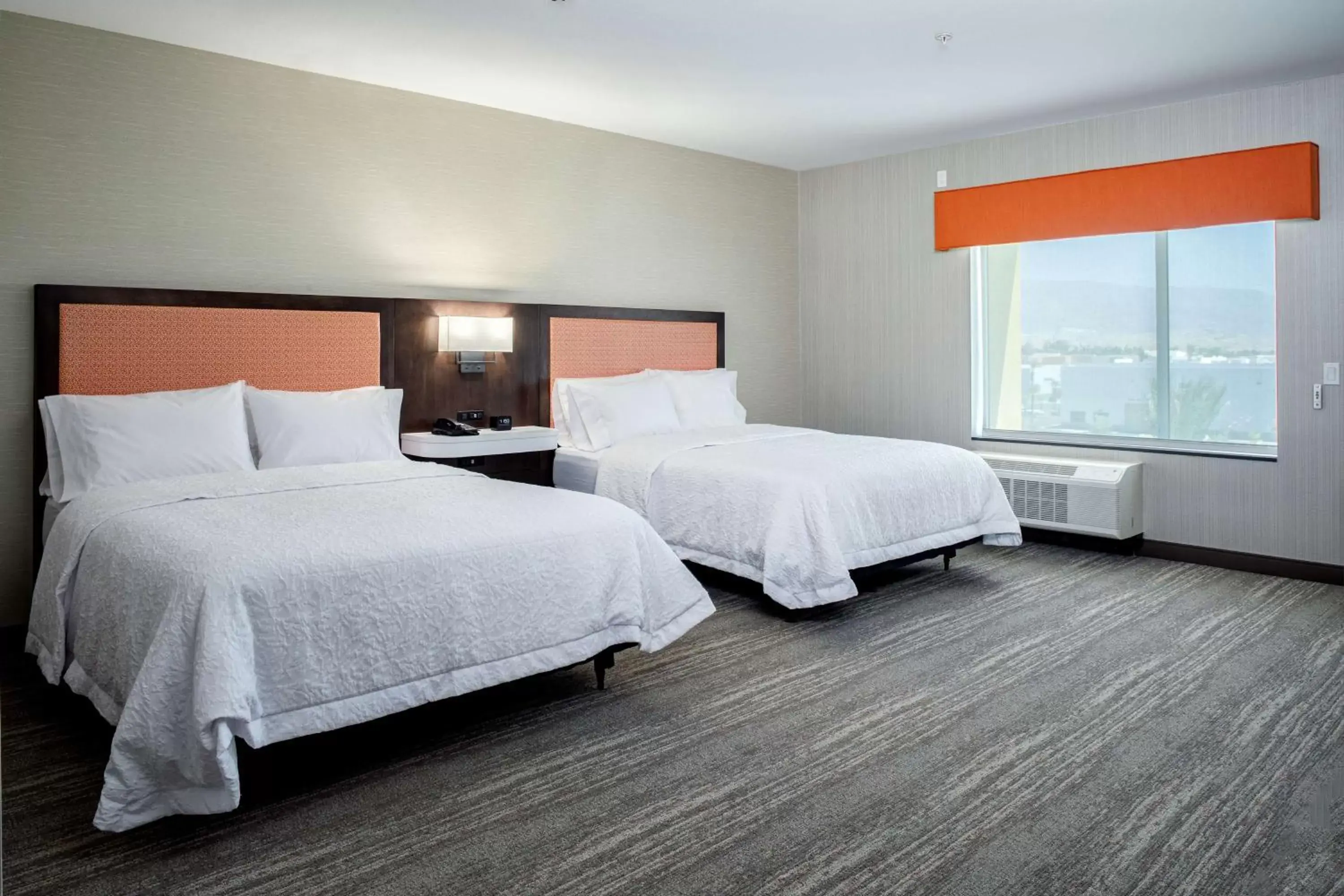 Bed in Hampton Inn & Suites Indio, Ca