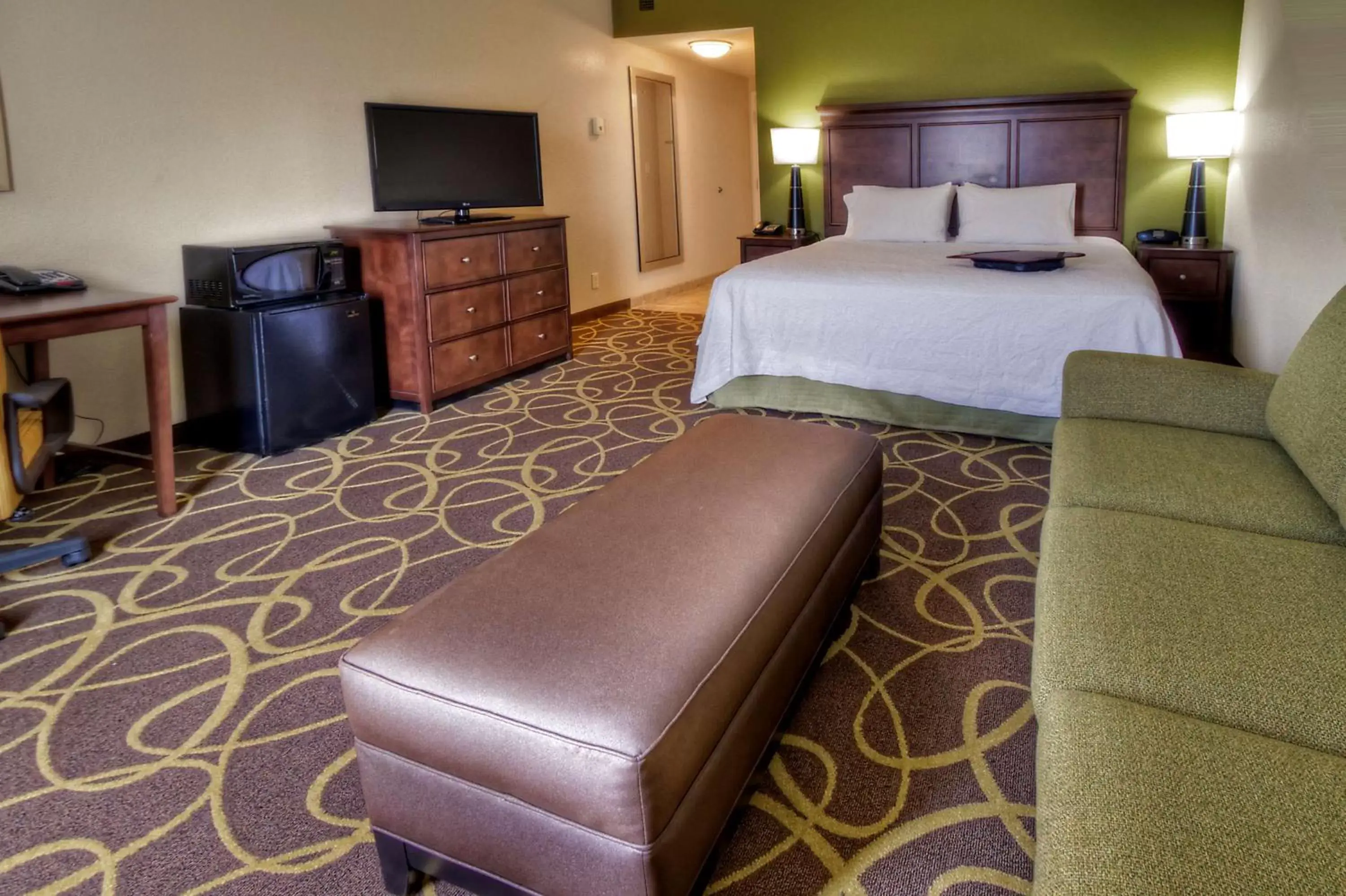 Bed in Hampton Inn By Hilton & Suites Rochester/Henrietta