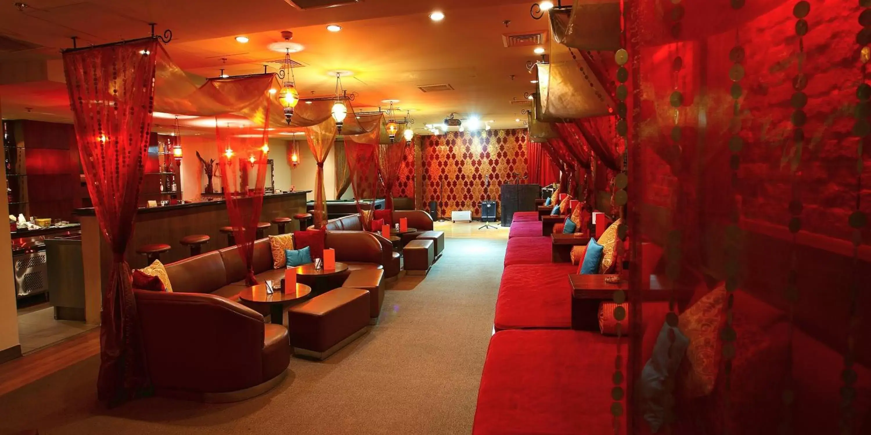 Lounge or bar, Restaurant/Places to Eat in Radisson blu Dhaka Water Garden